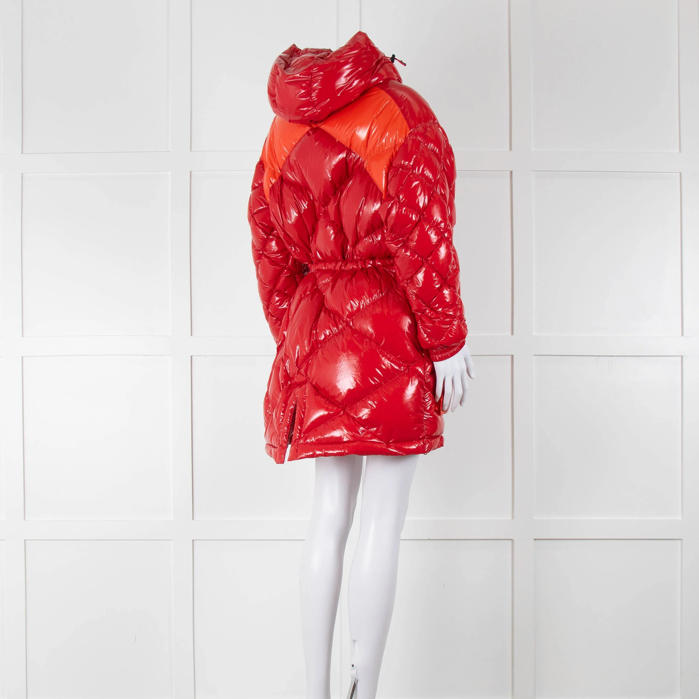 Perfect Moment Red Wet Look Maelle Hood Duvett Ski Jacket - Image 4