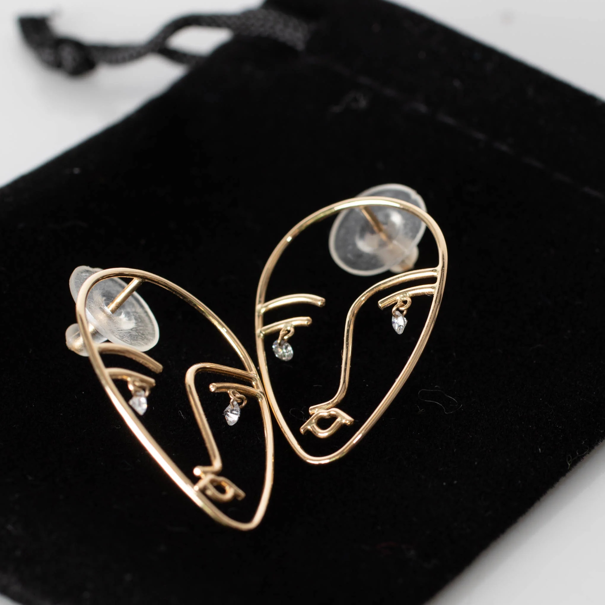 Persee 18kt gold Matisse Face Diamond Earrings - Image 2