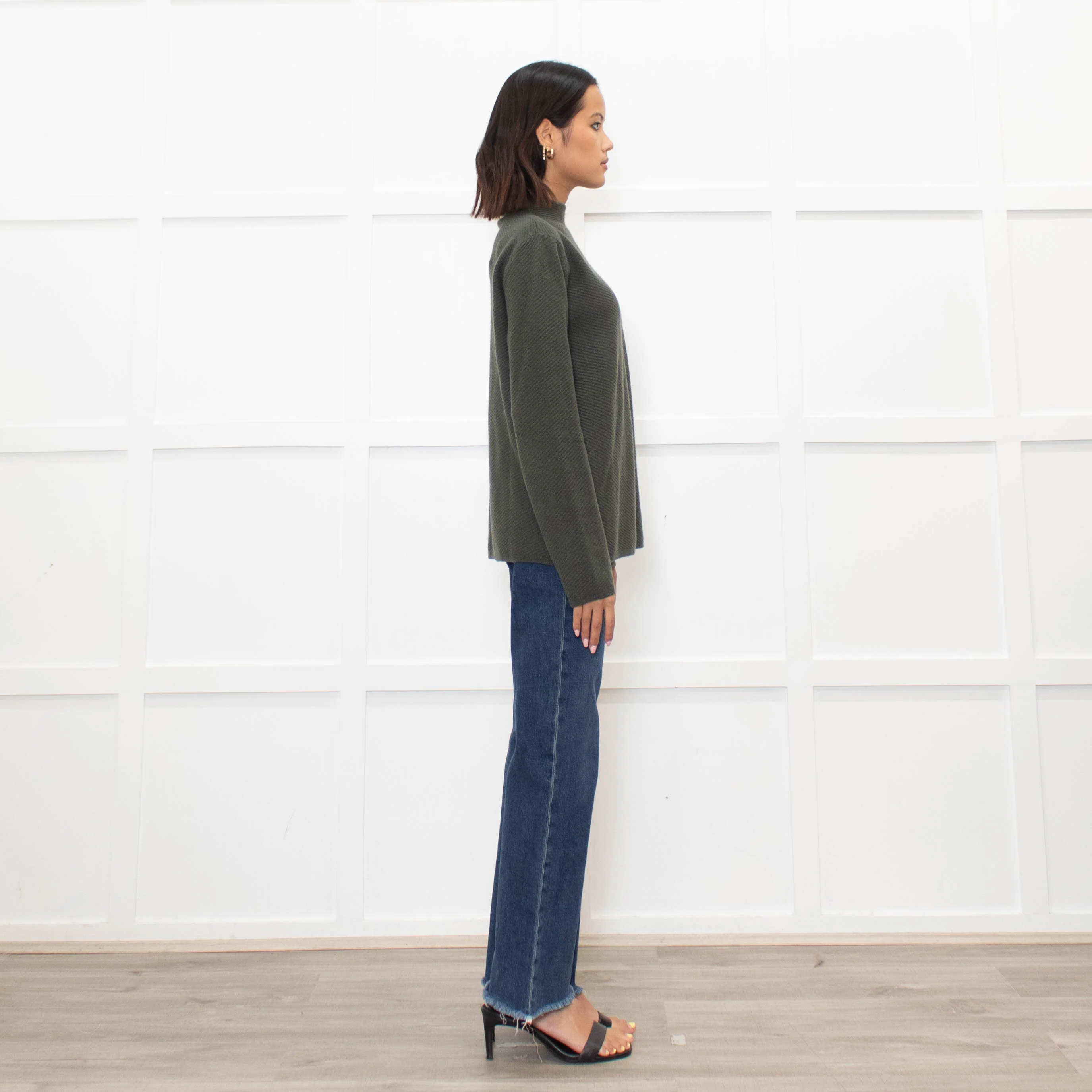 Piazza Castello Khaki Ribbed Cashmere Top - Image 4