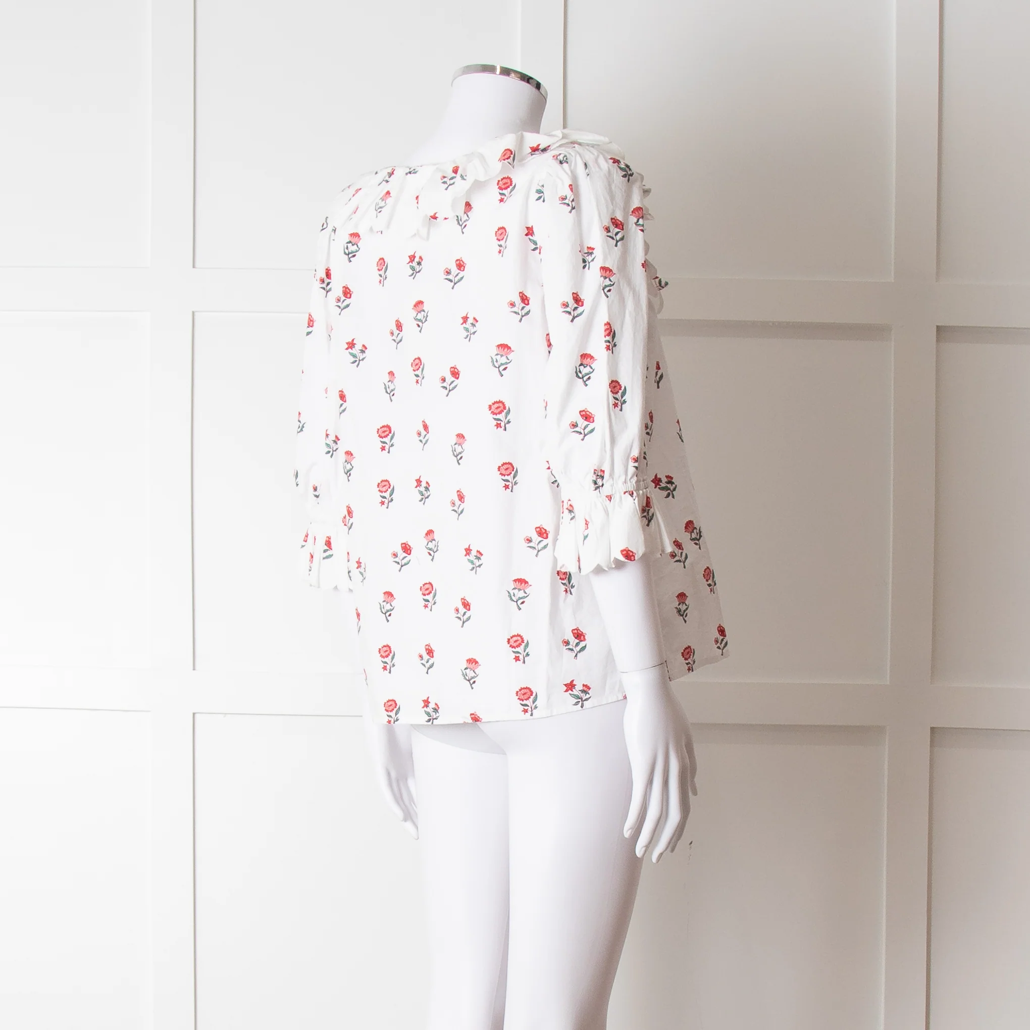 Pink City Prints White Red Blossom Scallop Trim Top - Image 6