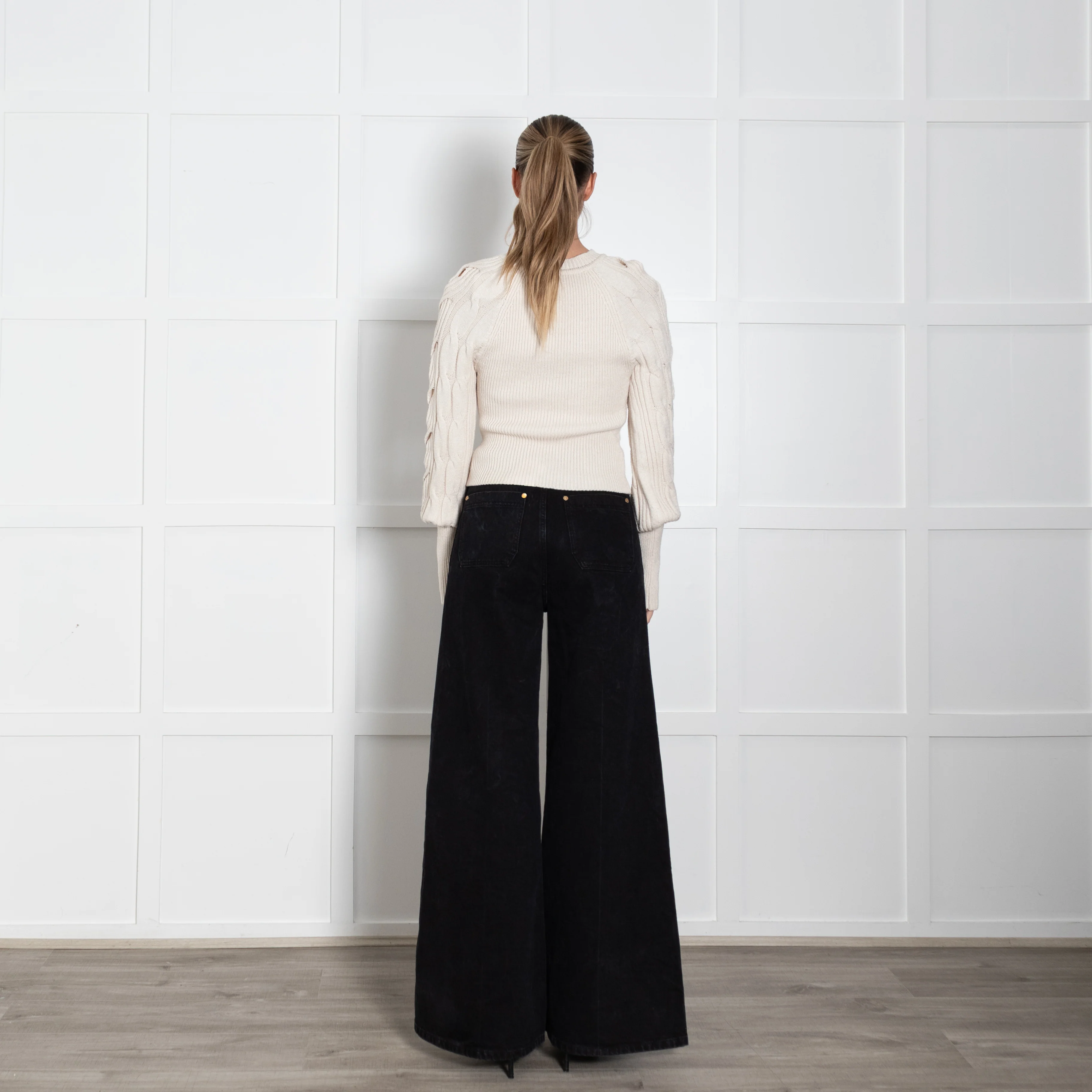 Pinko Cream Jumper with Cable Knit Sleeves - Image 5