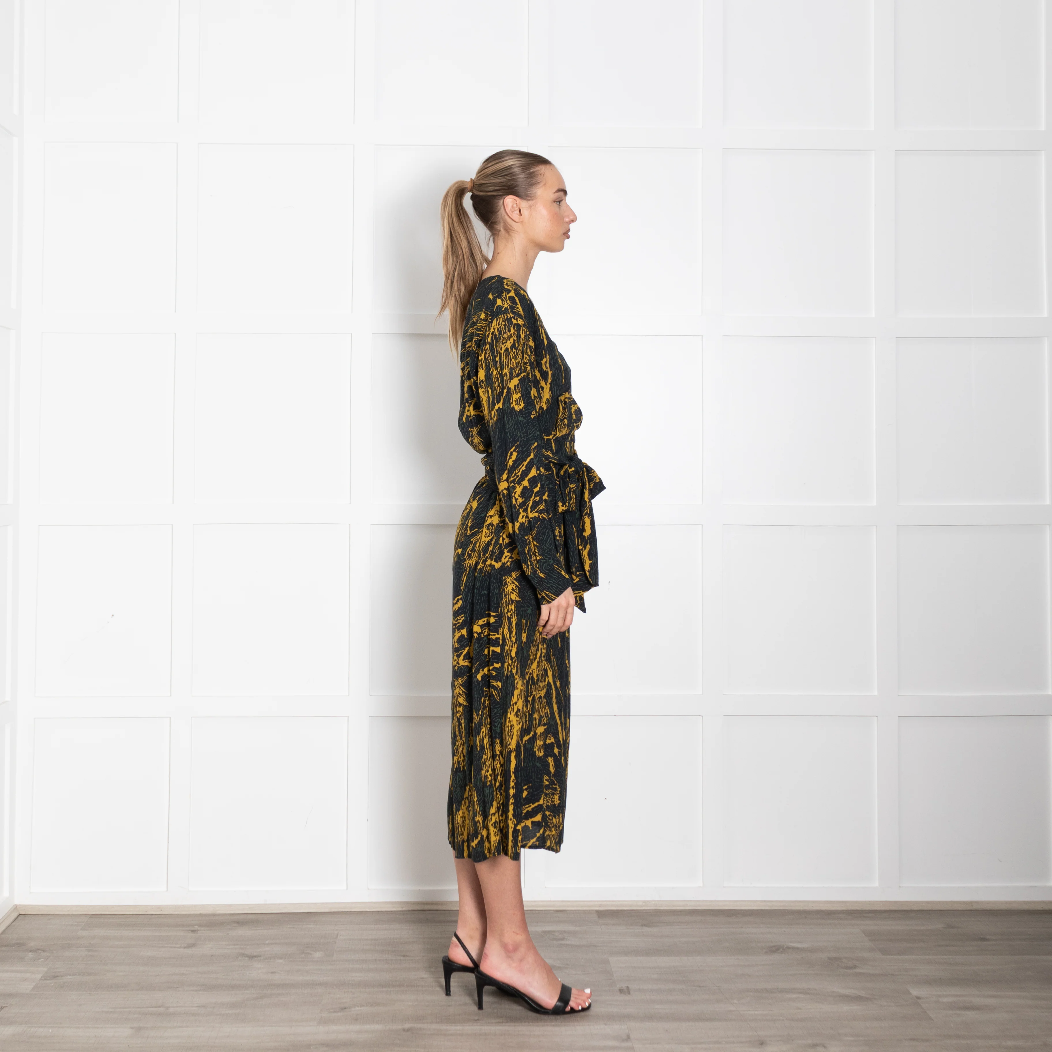 Pinko Green And Yellow Wrap Tie Long Sleeve Dress - Image 6