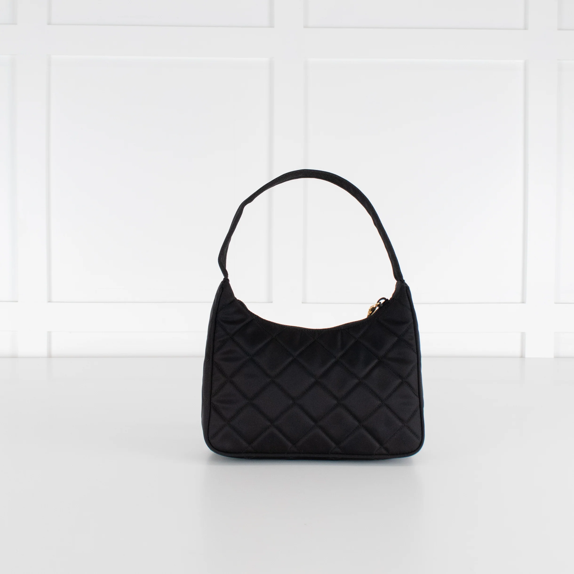 Prada Black Re-Edition 2000 Quilted Handbag - Image 5