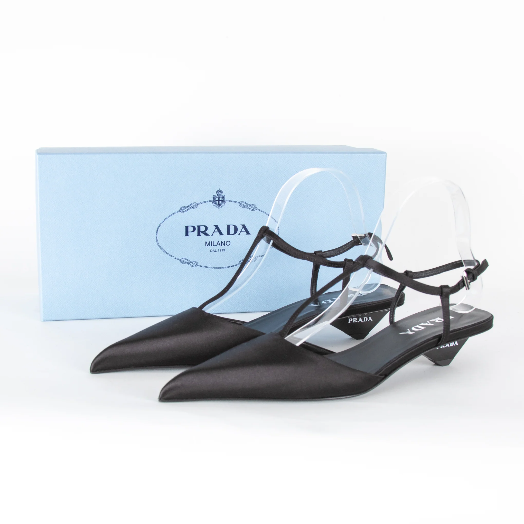 Prada Black Satin Logo Pointed-Toe Court Shoes - Image 3