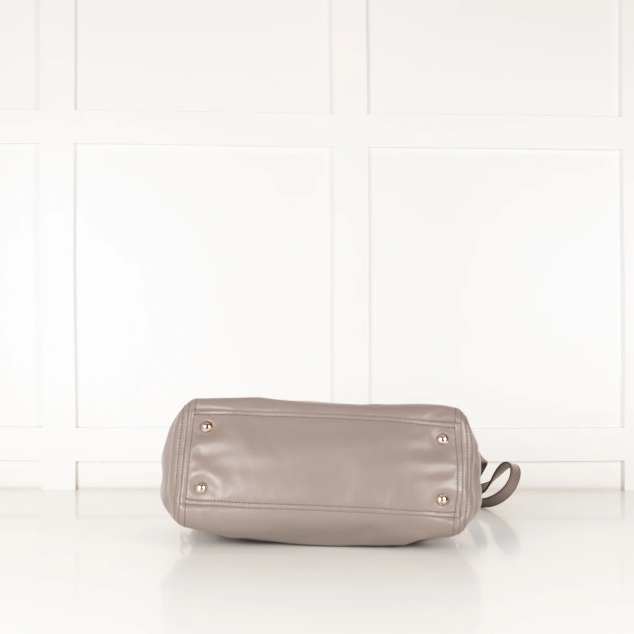 Prada Grey Leather Shoulder Strap Handbag - Image 8