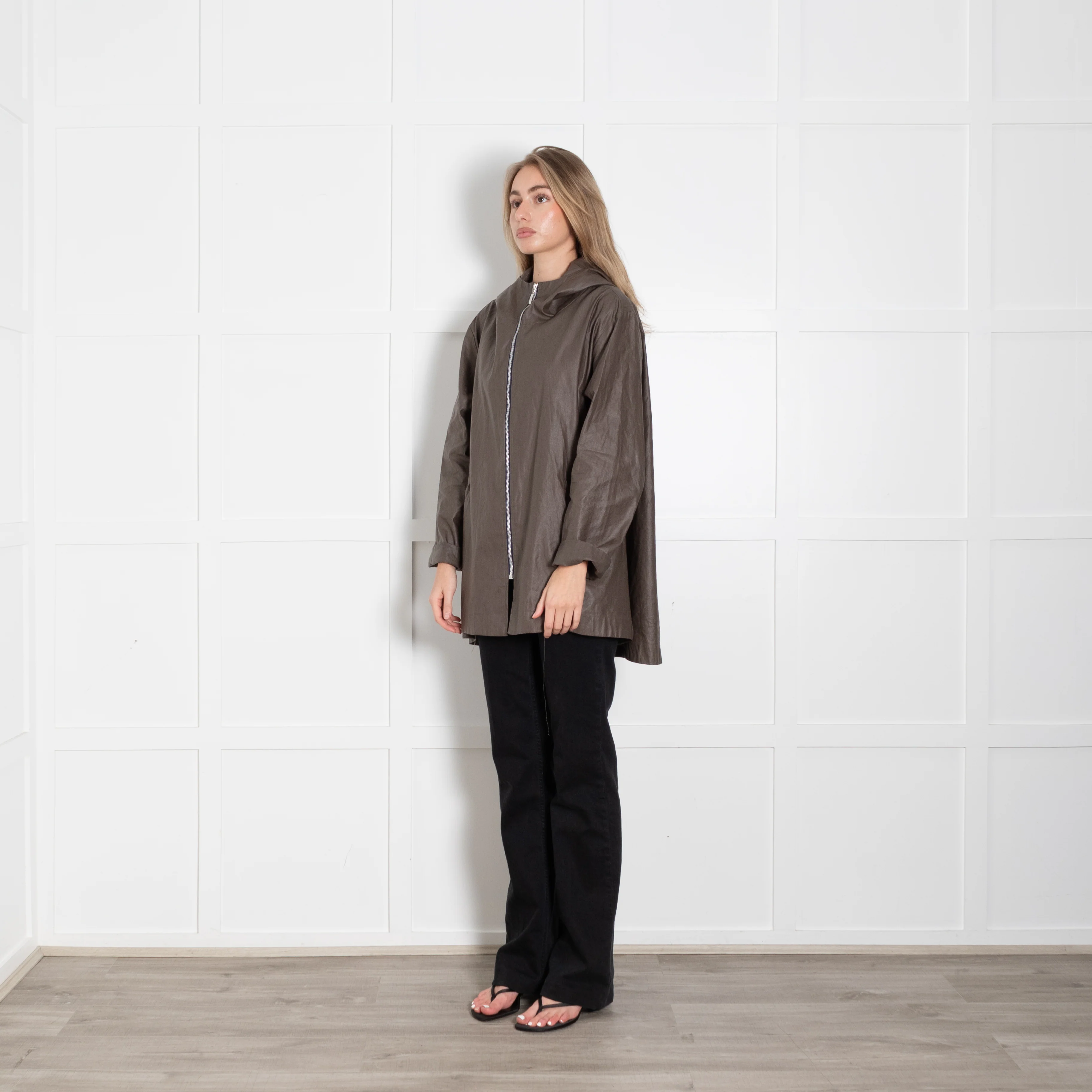 Pret Pour Partir Khaki Swingcoat With Hood - Image 3
