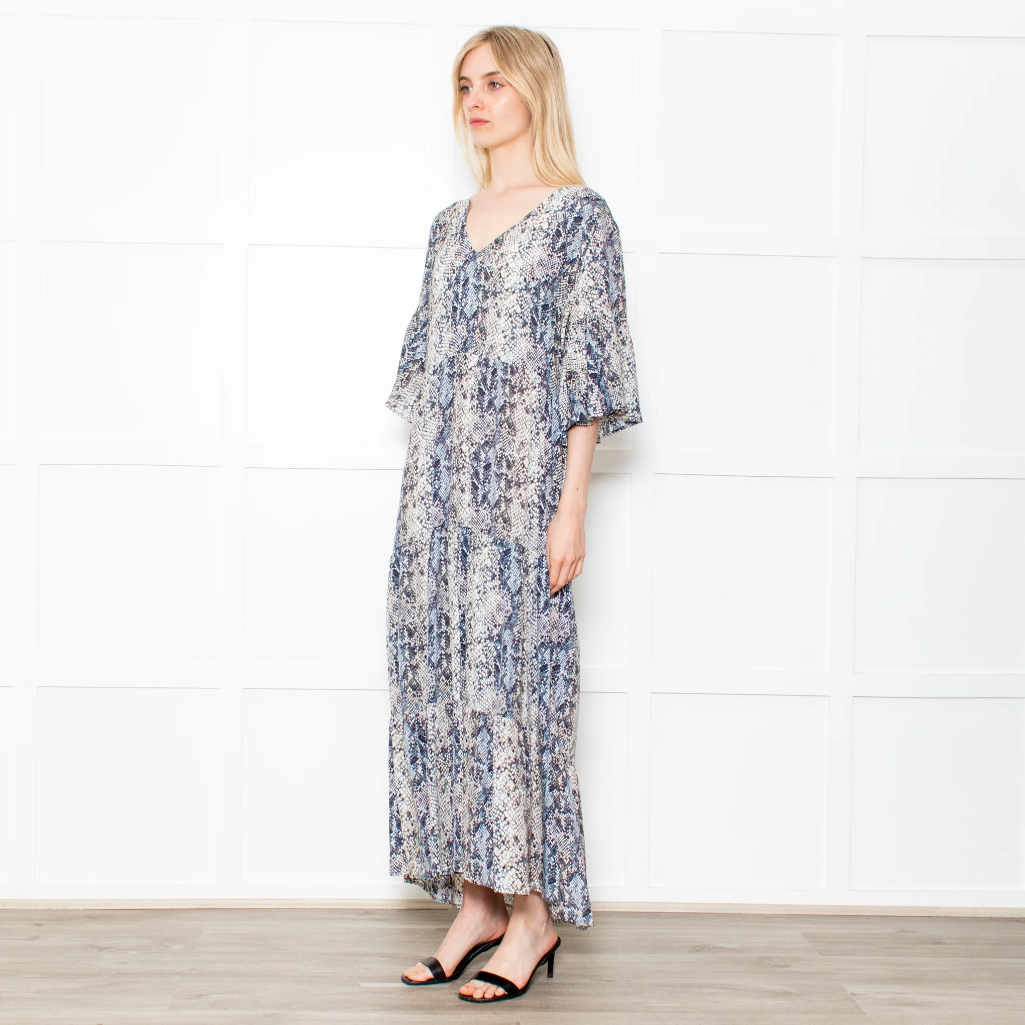 Primrose Park Grey Snakeprint Ruffle Sleeve Maxi Alice Dress - Image 3