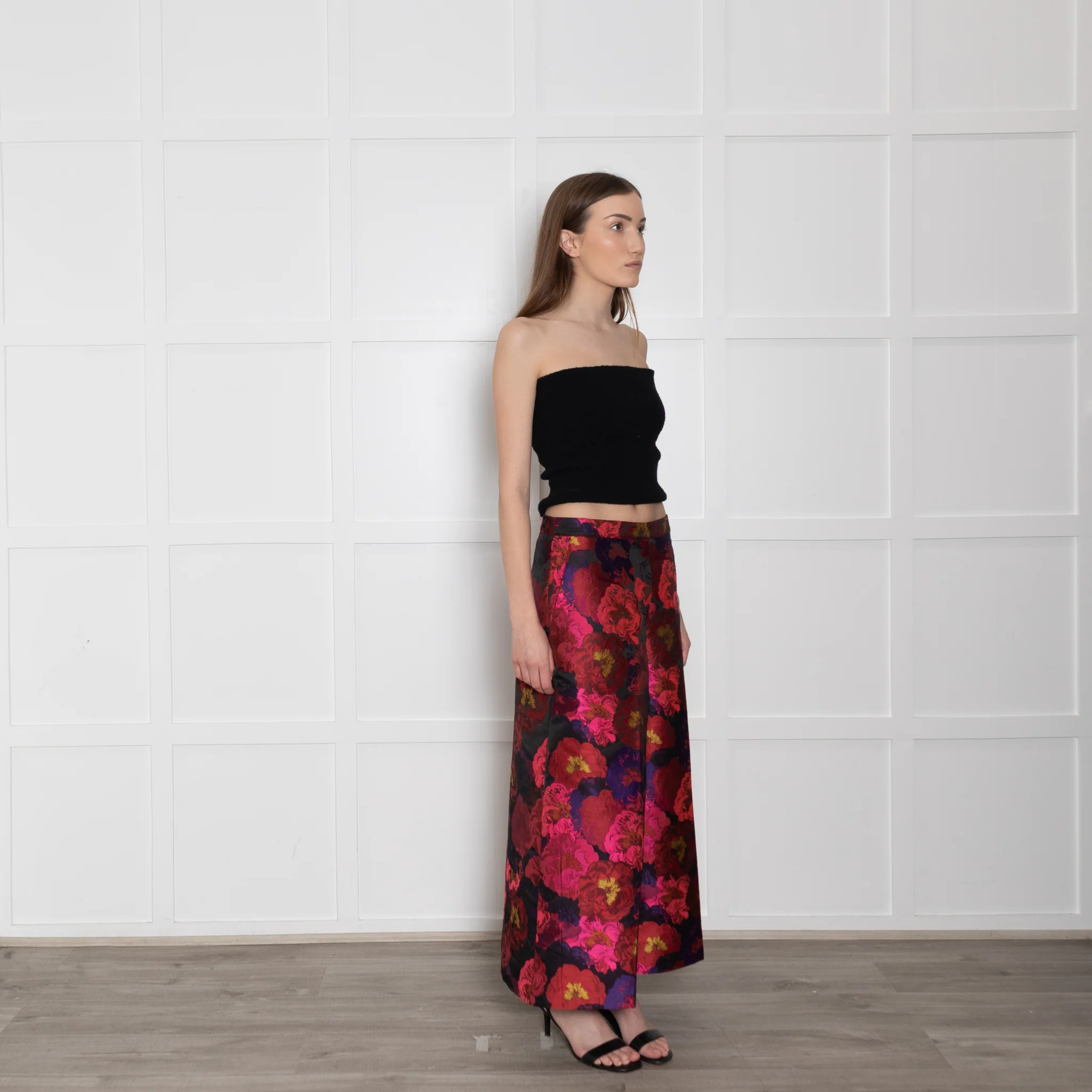 Psophia Brocade Floral Pink and Red Culottes - Image 7