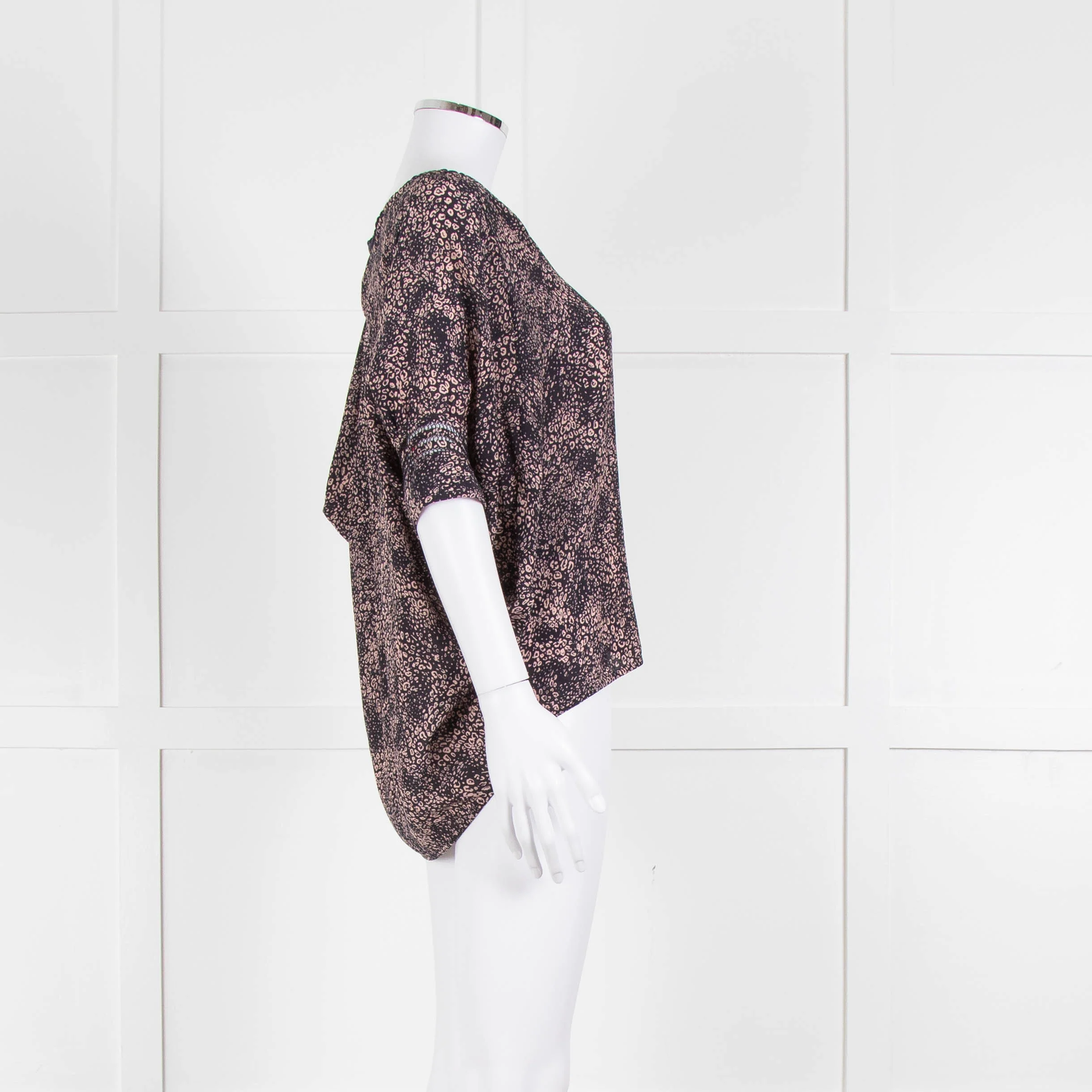 Pyrus Navy Peach Print Oversized Silk Sleeveless Top - Image 3