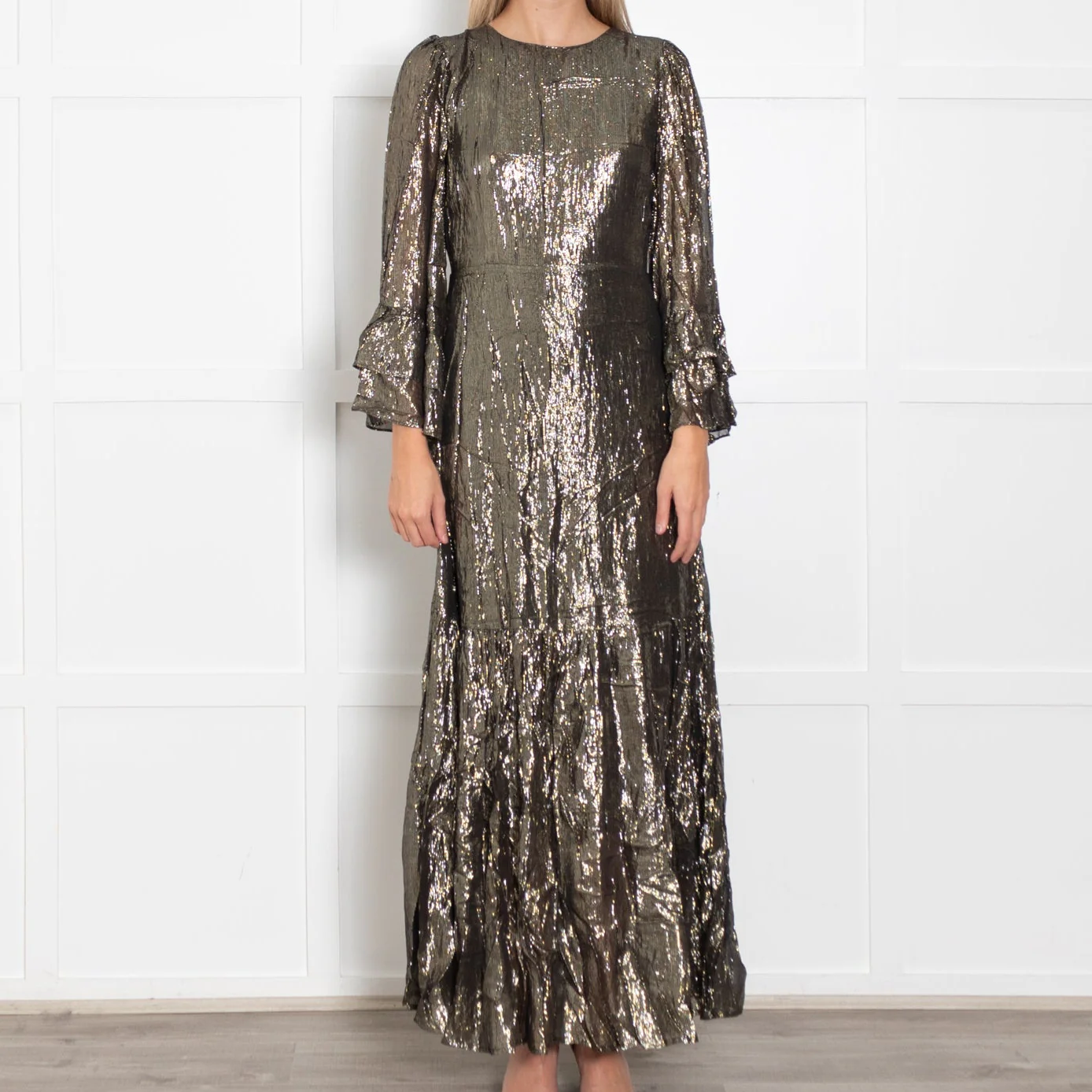 Queens of Archive Black and Gold Tiered Maxi Dress - Image 7