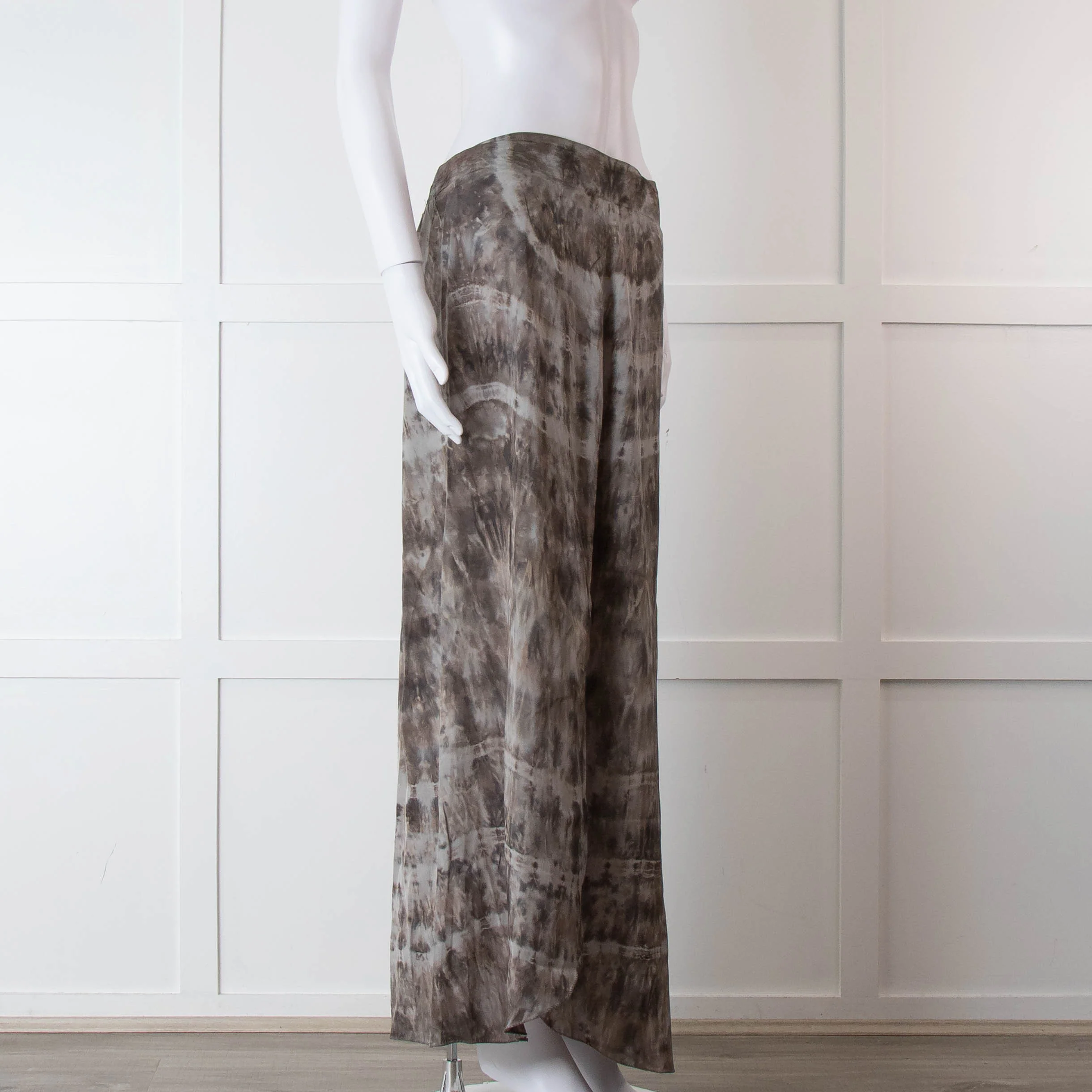 Rabens Soloner Grey & Beige Patterned Skirt With Slit Front - Image 2