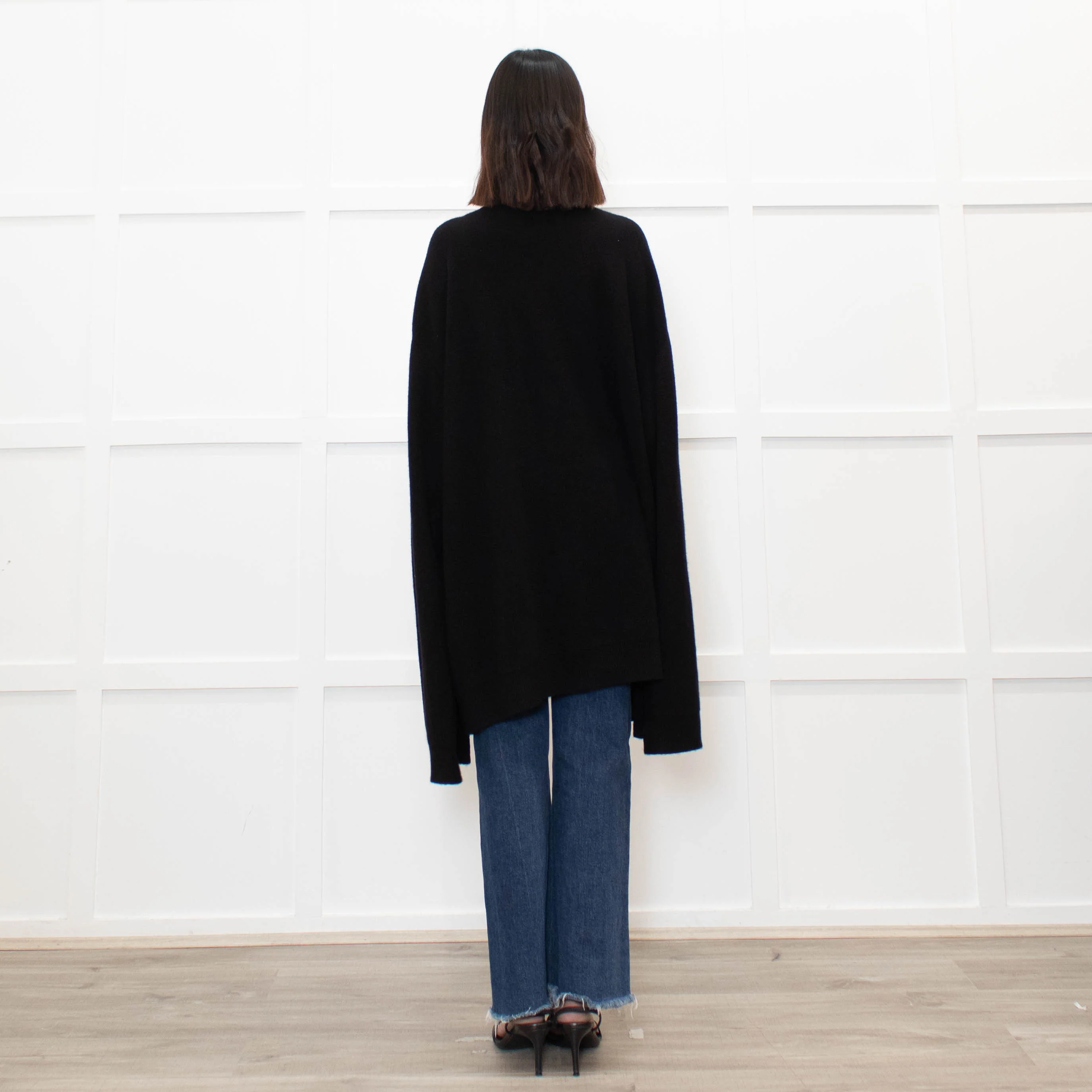 Raey Black Cashmere Oversized Cut Out Detail Cardigan - Image 6