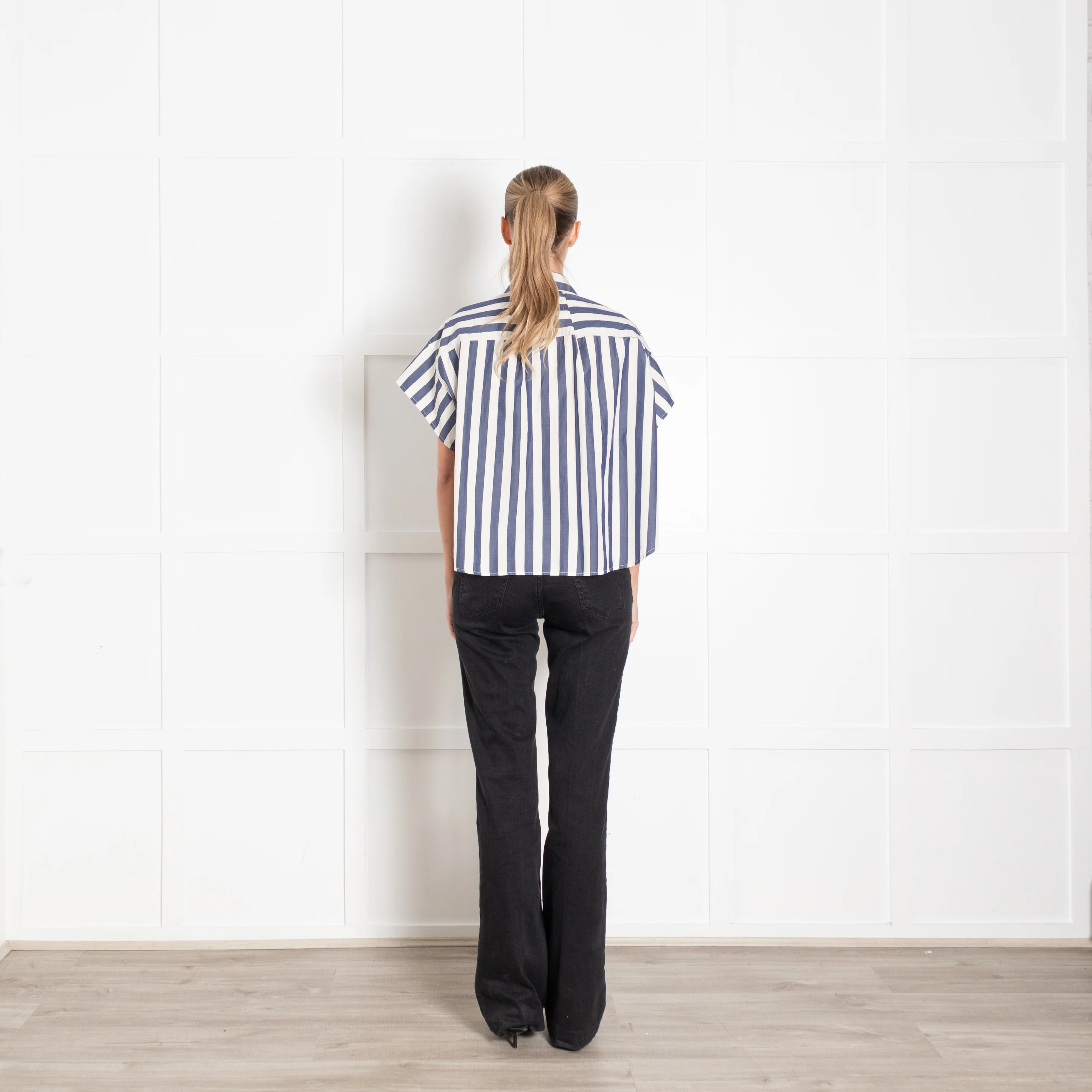 Rag & Bone Blue and White Stripe Cropped Shirt - Image 5
