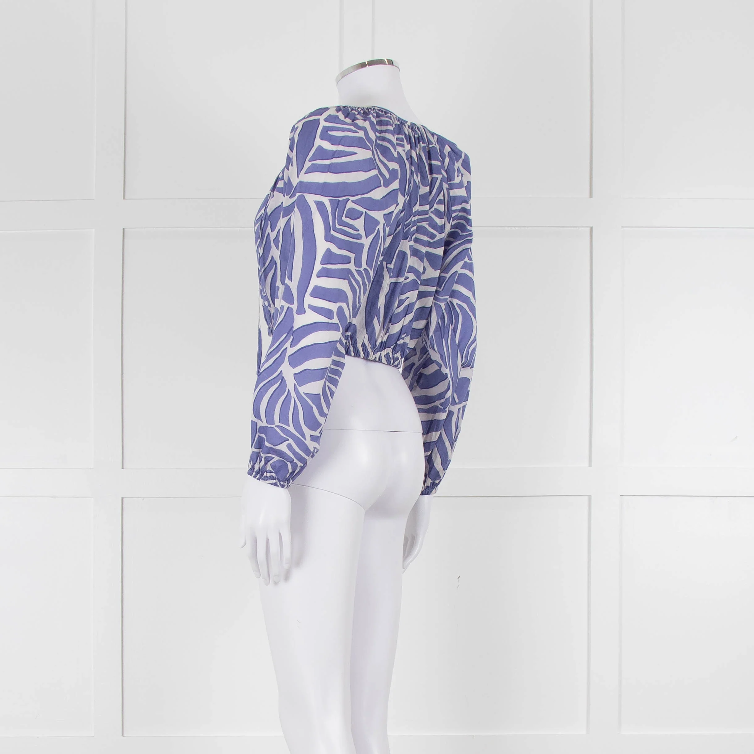 Rails Blue and White Geometric Crop Peasant Blouse - Image 14