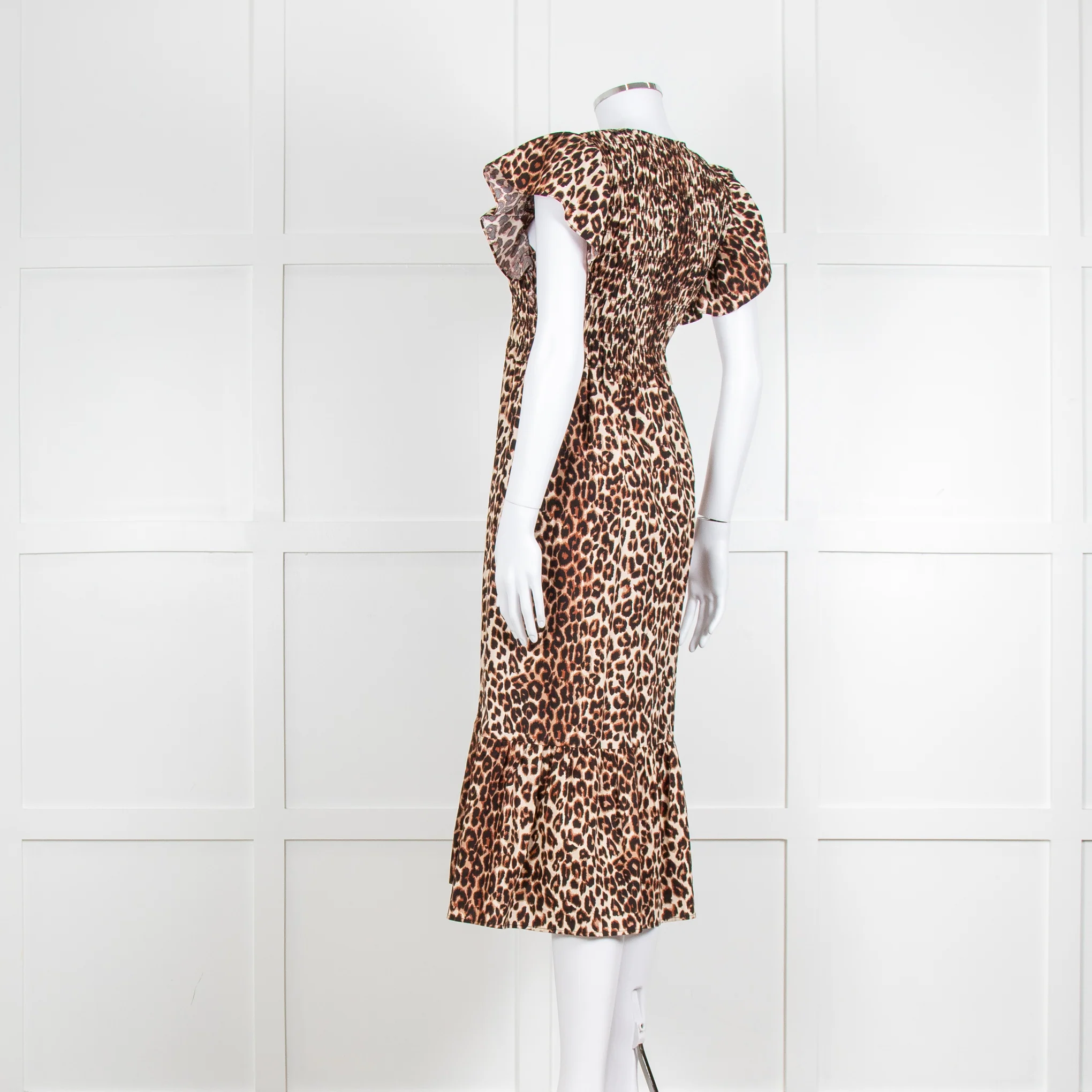 Rails Leopard Print Cotton Midi Smocked Dress with Frill Sleeves and V Neck - Image 6