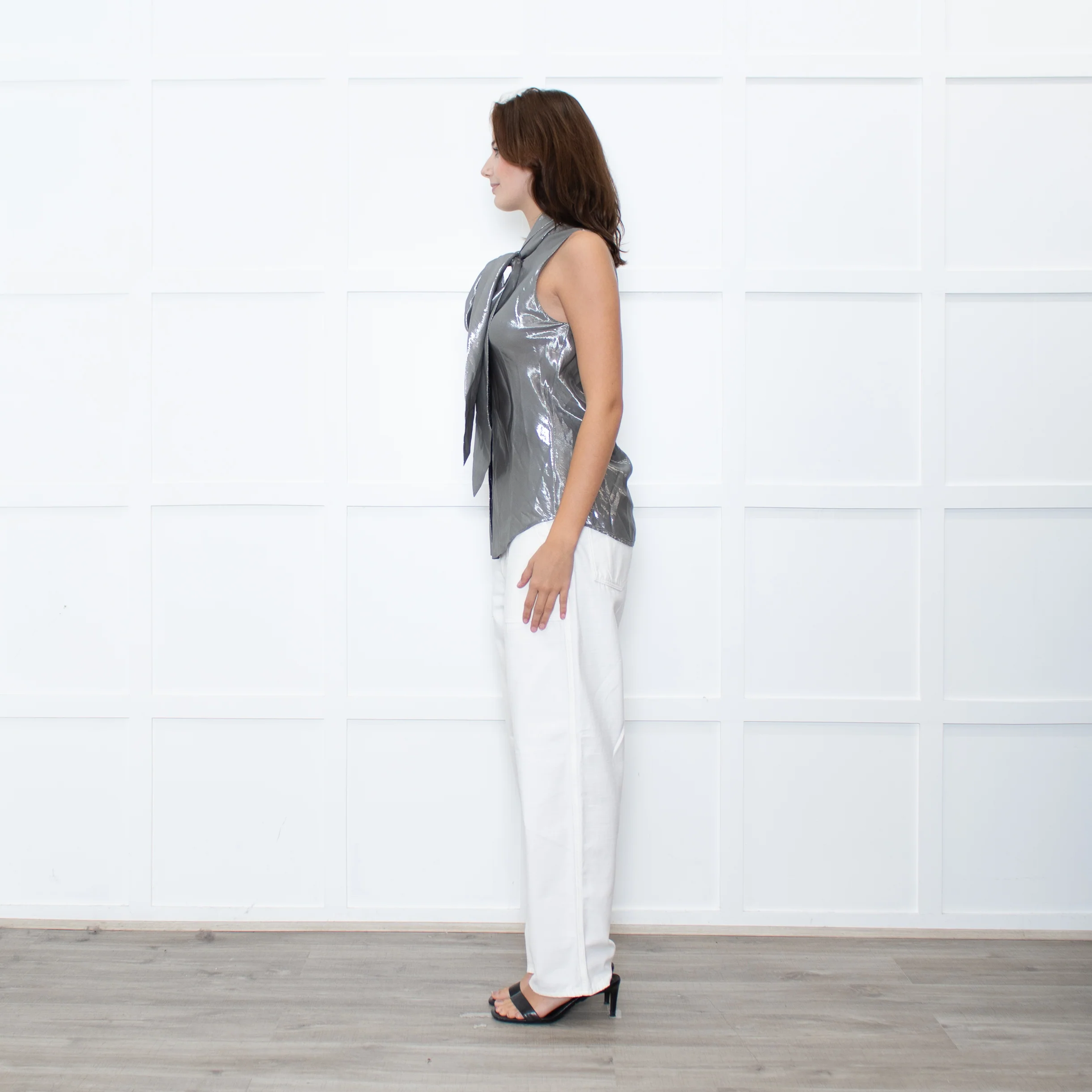 Ralph Lauren Silver Sleeveless Neck-Tie Top - Image 4