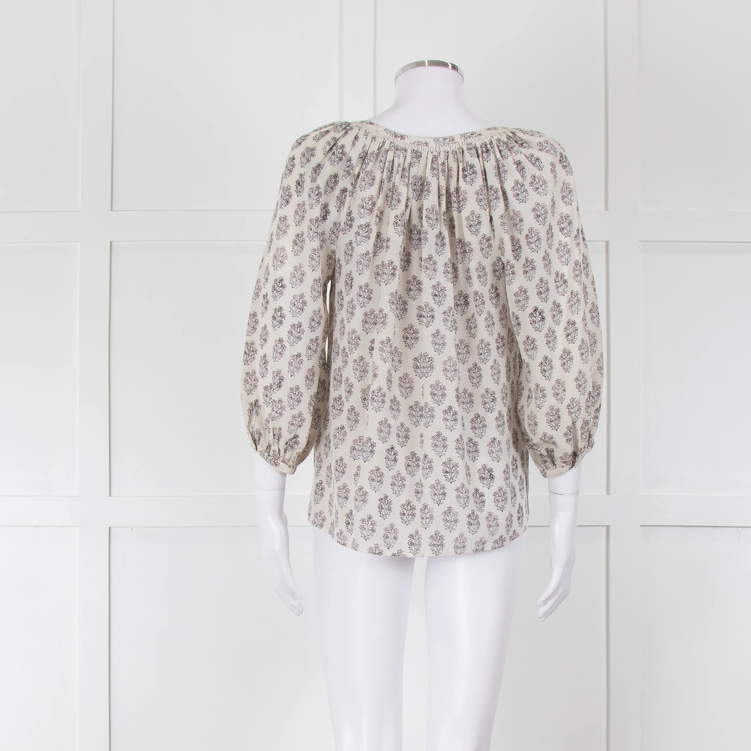 Rebecca Taylor Cream Pink Grey Silk Floral Print Tie Front Blouse - Image 5