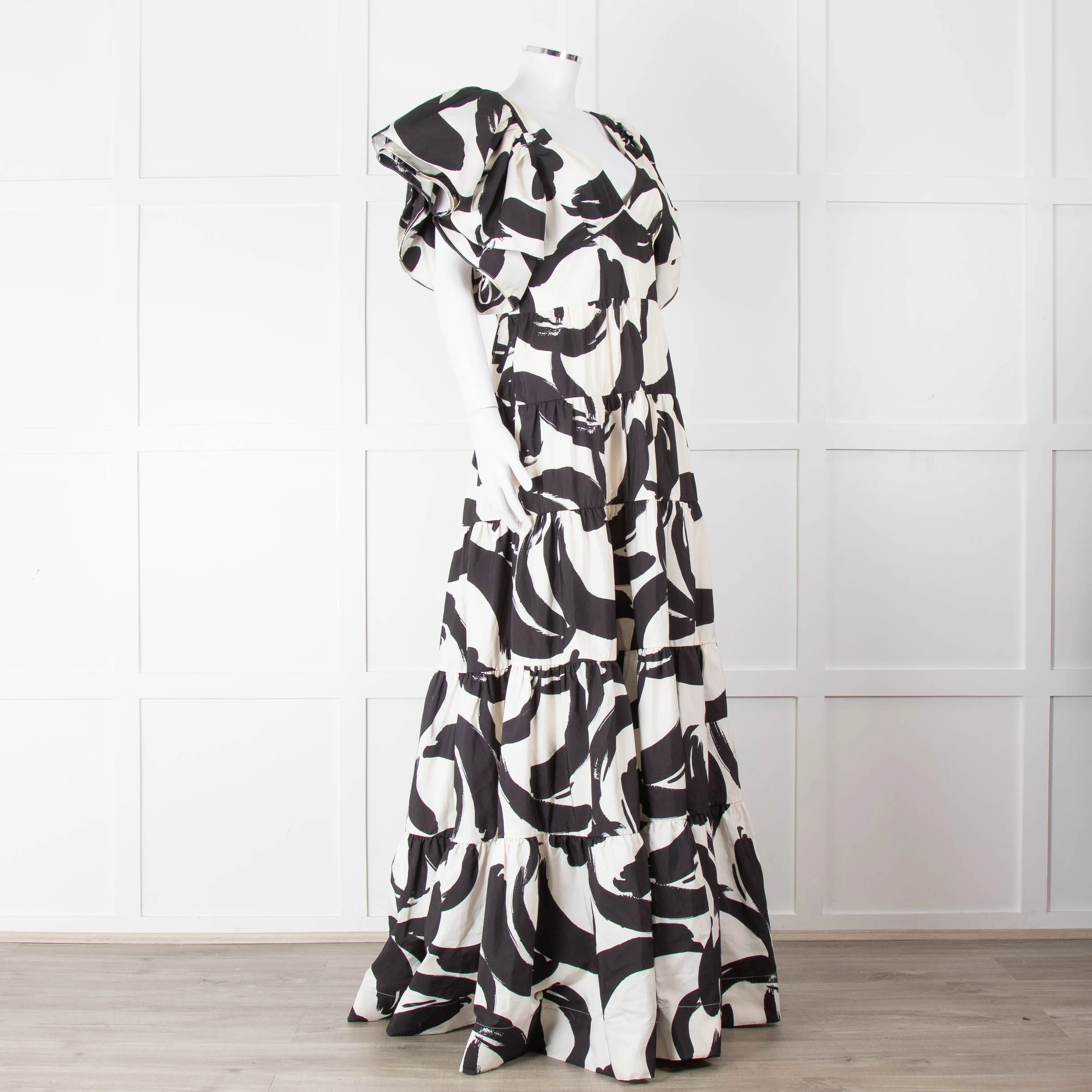 Rebecca Vallance Black and Cream Puff Sleeve Tiered Pompidou Dress - Image 2