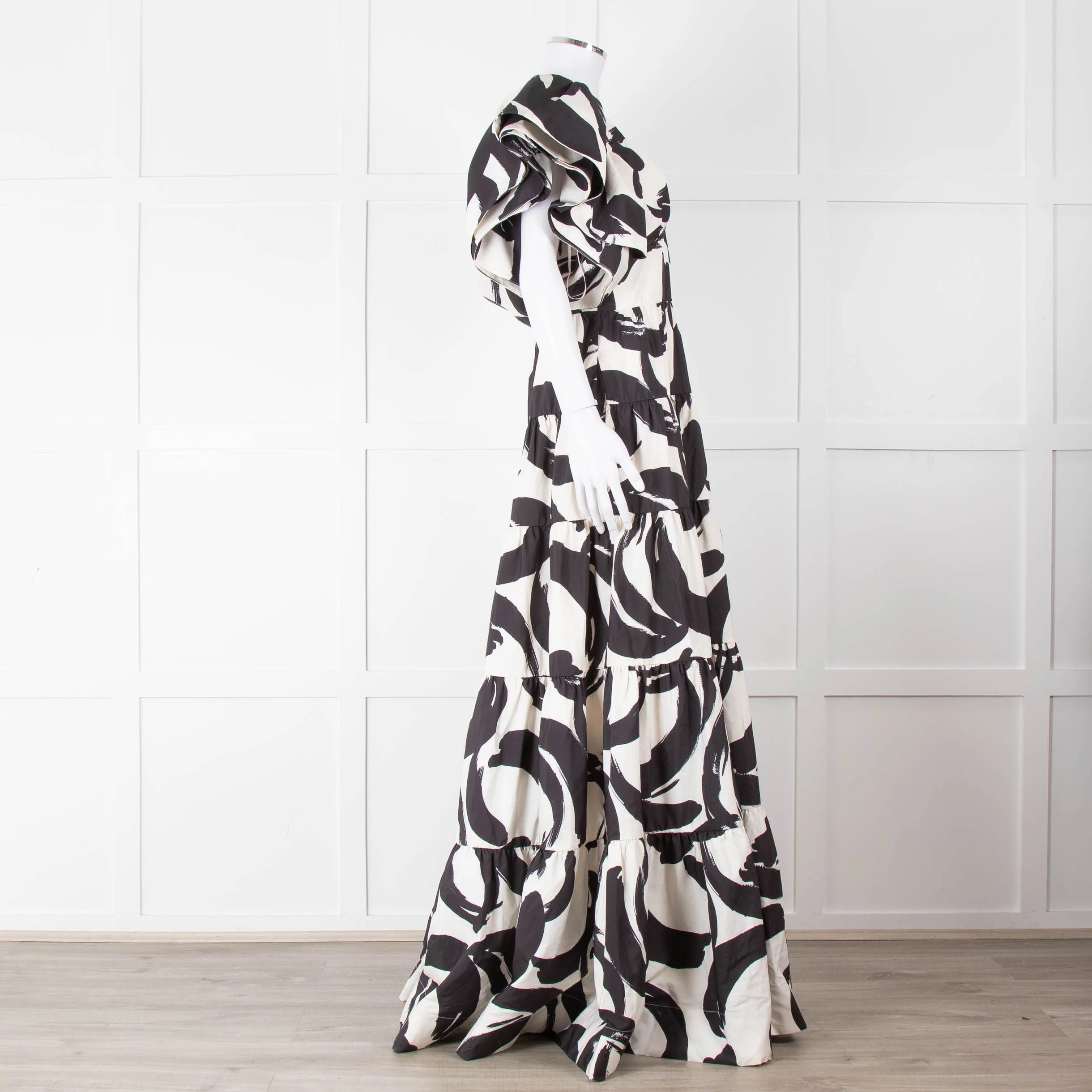 Rebecca Vallance Black and Cream Puff Sleeve Tiered Pompidou Dress - Image 3