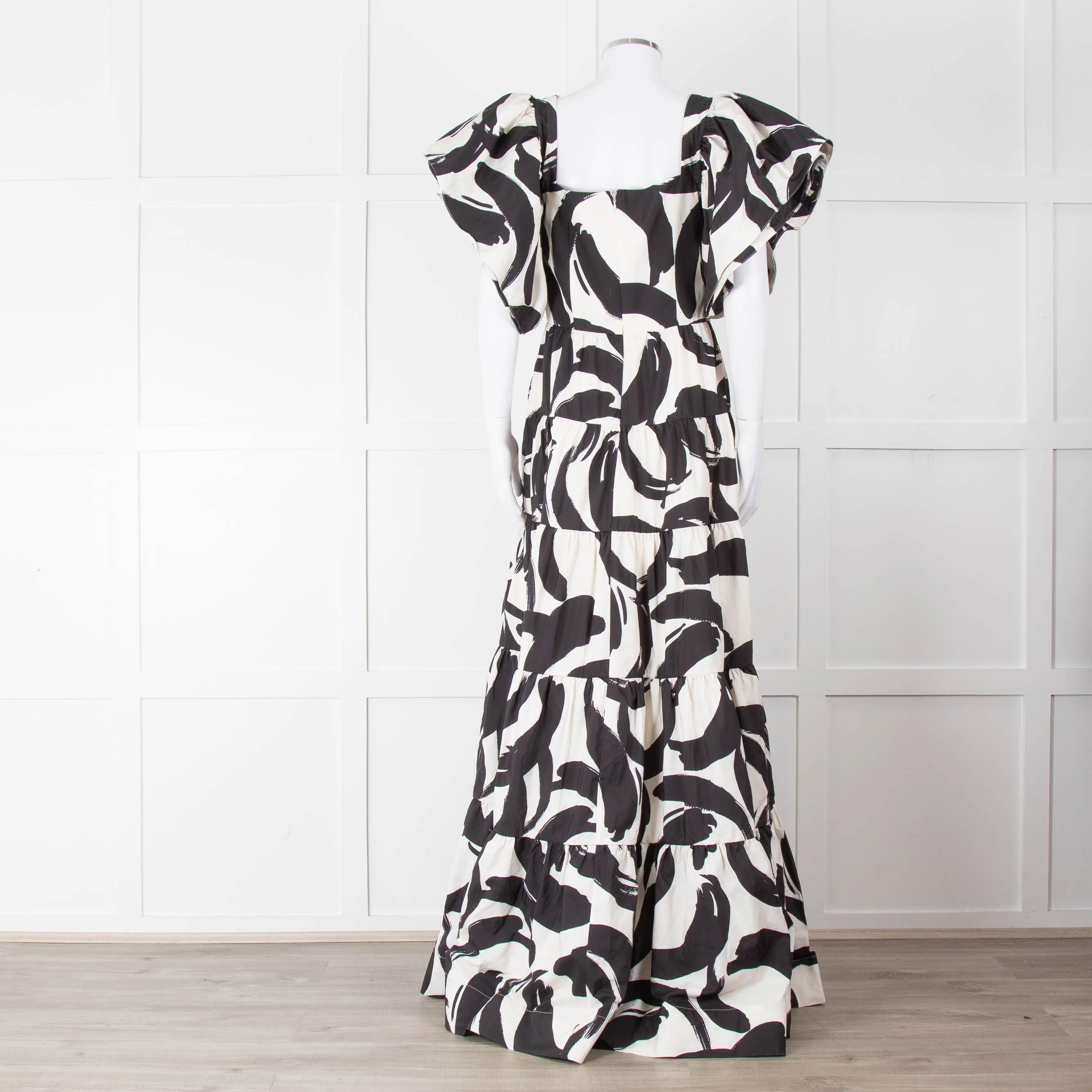 Rebecca Vallance Black and Cream Puff Sleeve Tiered Pompidou Dress - Image 5