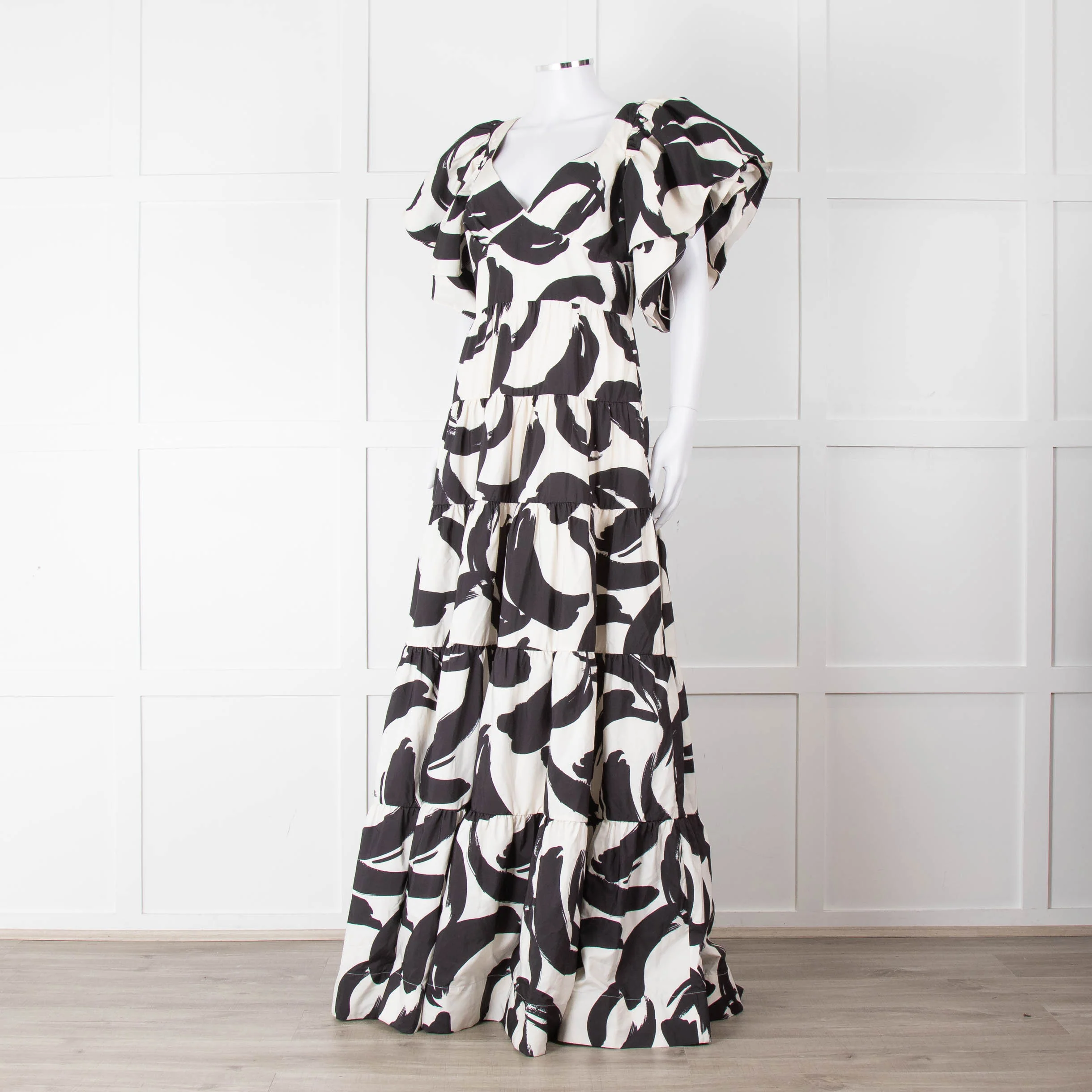 Rebecca Vallance Black and Cream Puff Sleeve Tiered Pompidou Dress - Image 8