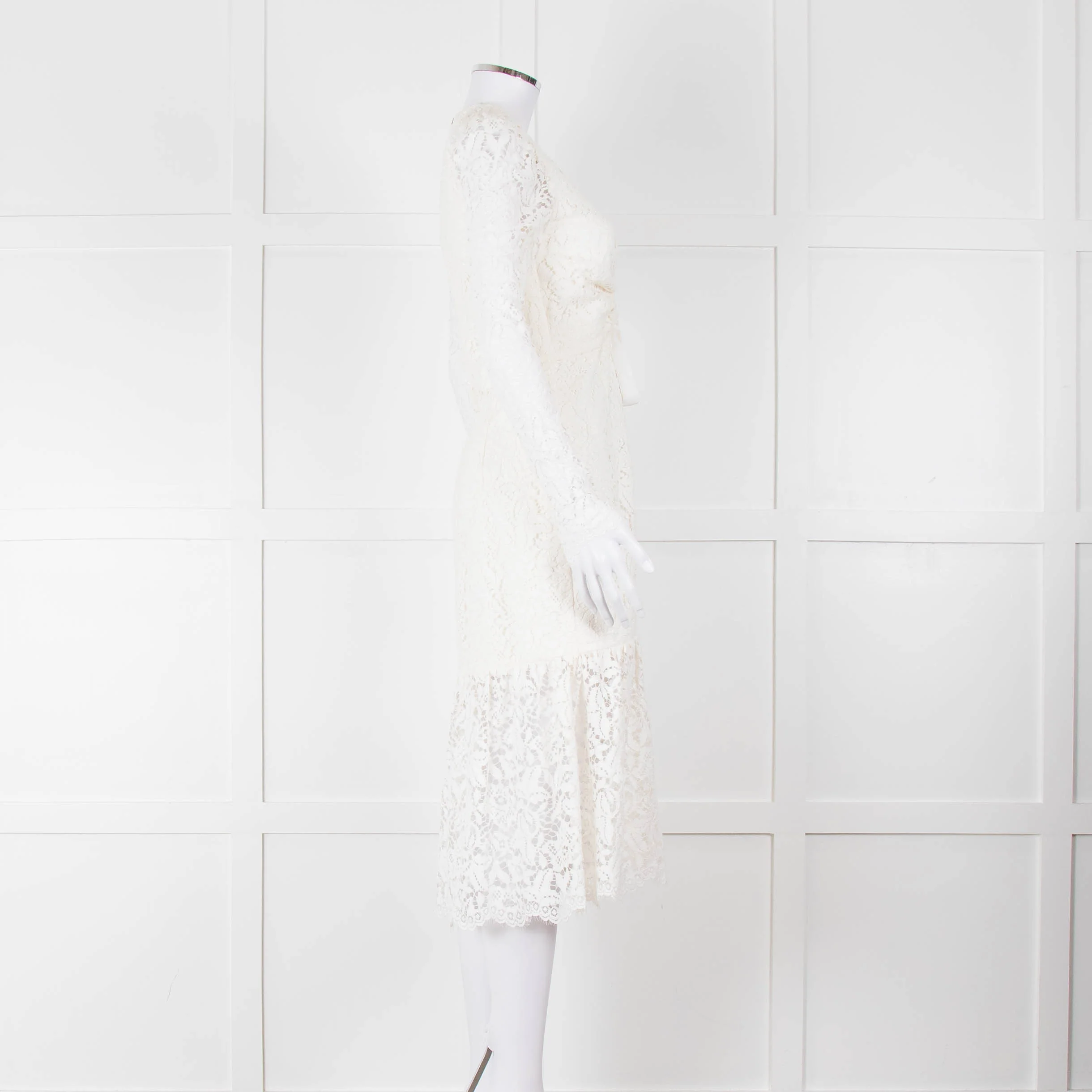 Rebecca Vallance Cream Lace Long Sleeve Dress - Image 3