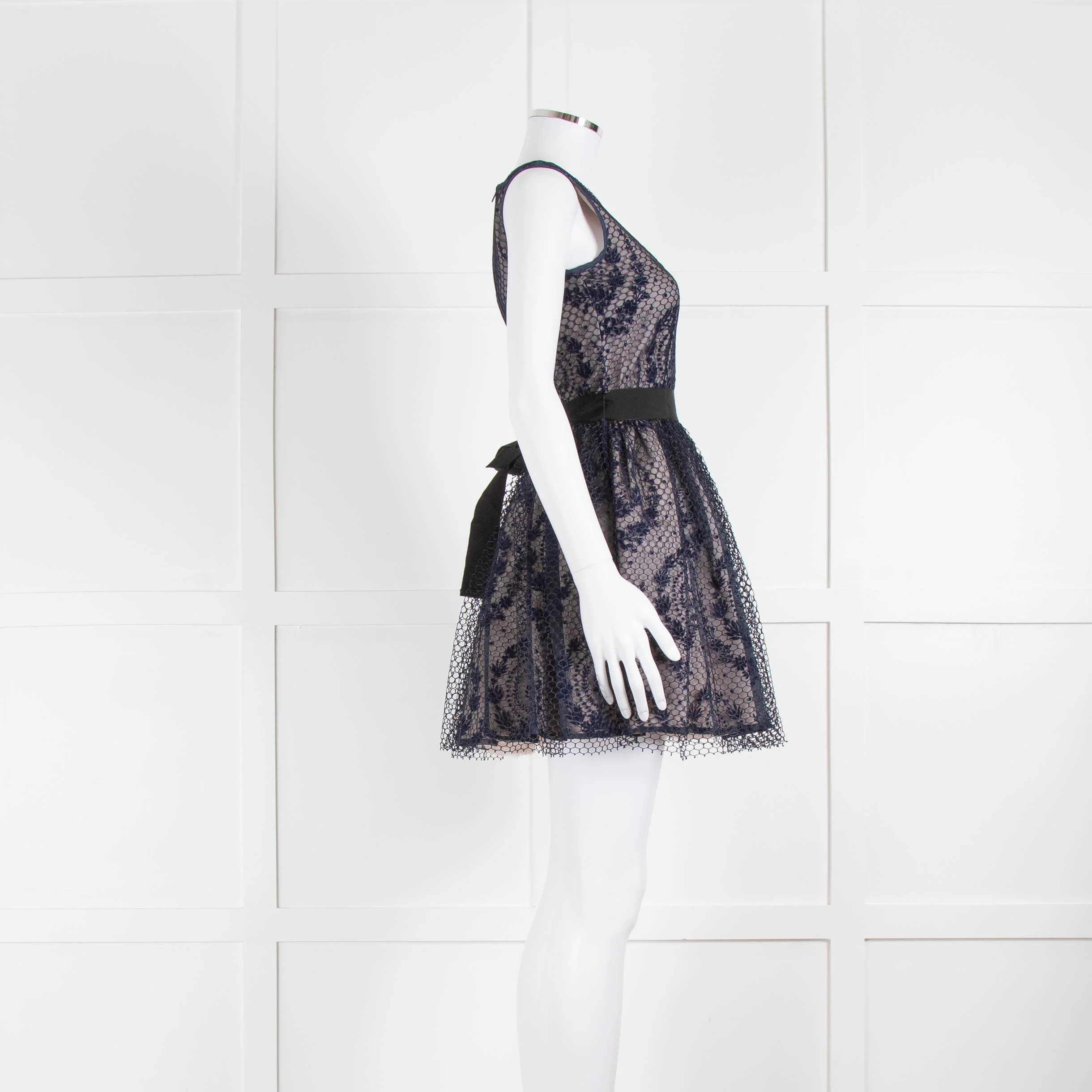 Red Valentino Beige Navy Blue Net And Lace Mini Sleeveless Dress - Image 2