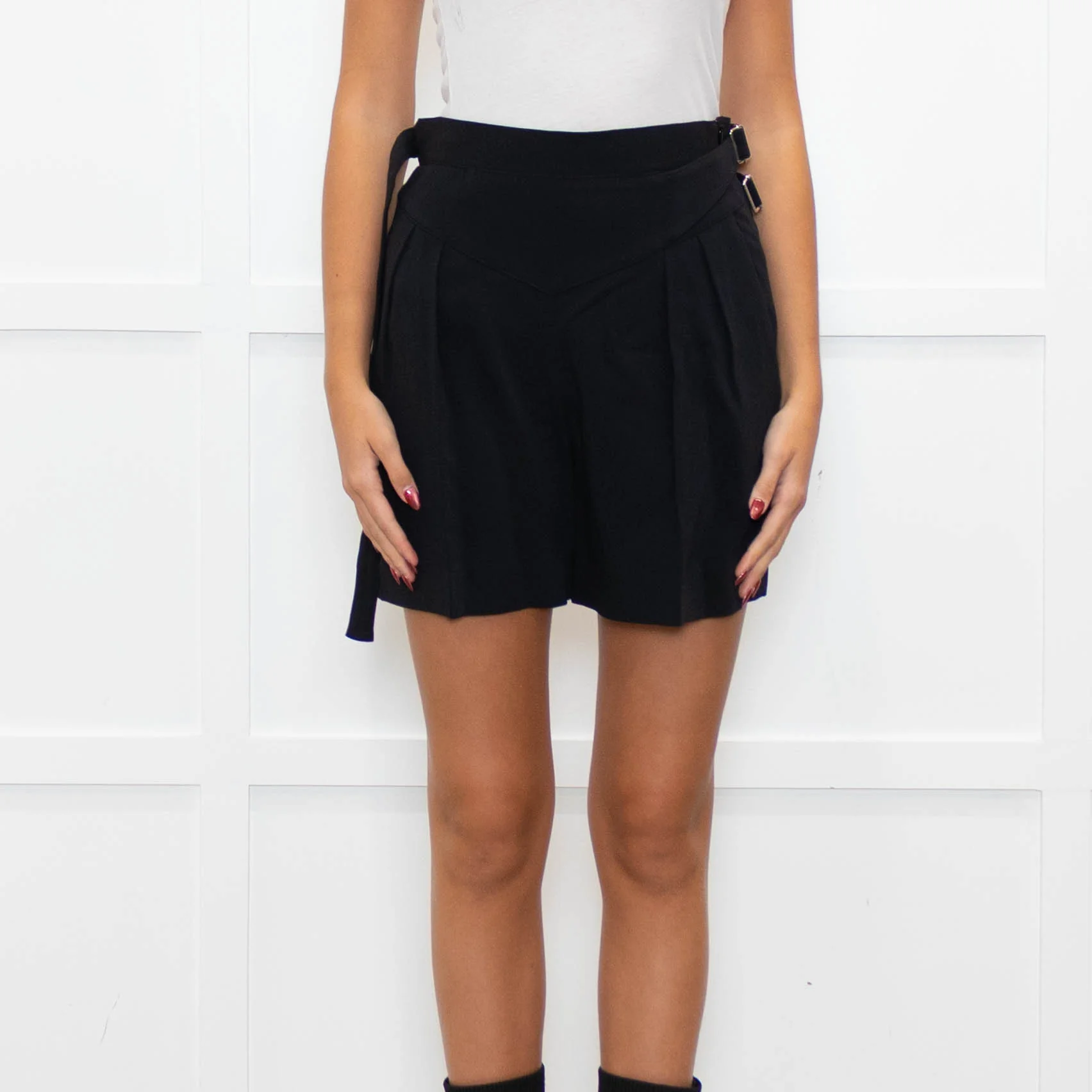 Red Valentino Black Pleated Shorts - Image 2