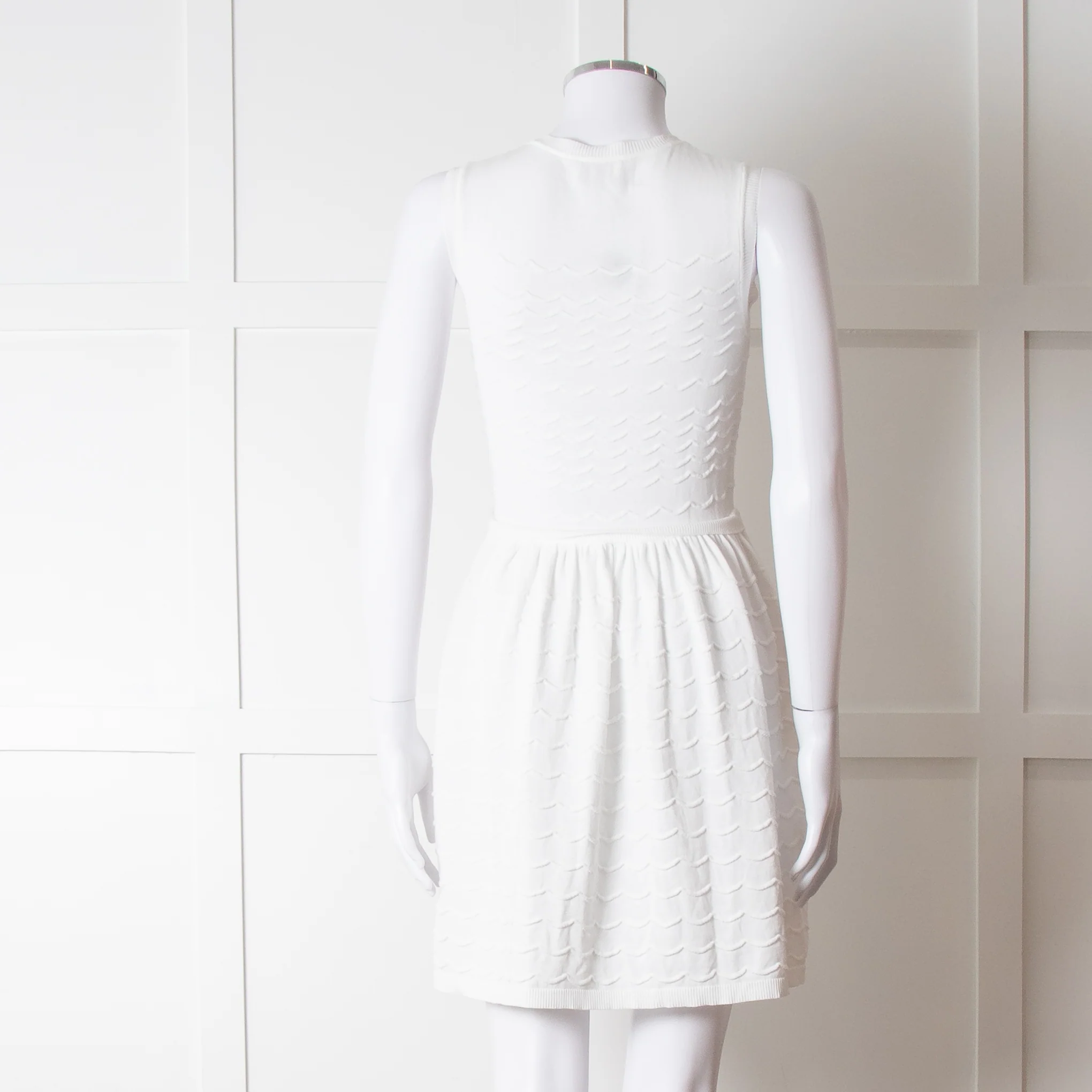 Red Valentino White Knit Sleeveless Mini Dress - Image 5