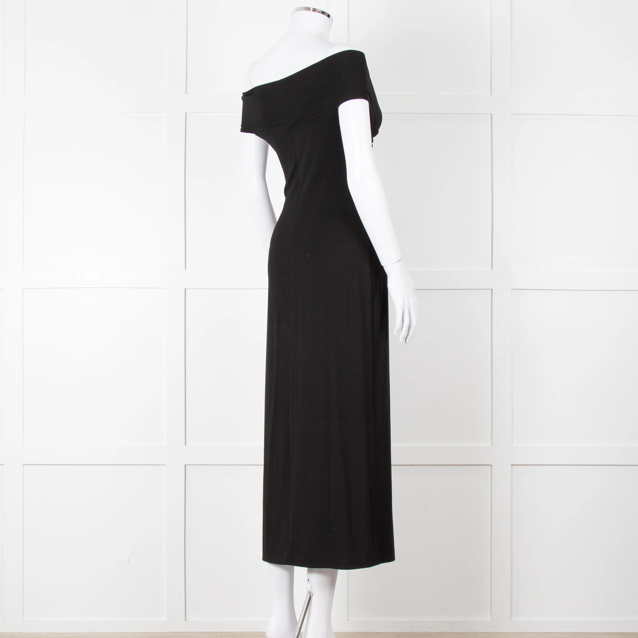 Reformation Black Sleeveless Dress With Front Flower Detail - Image 4