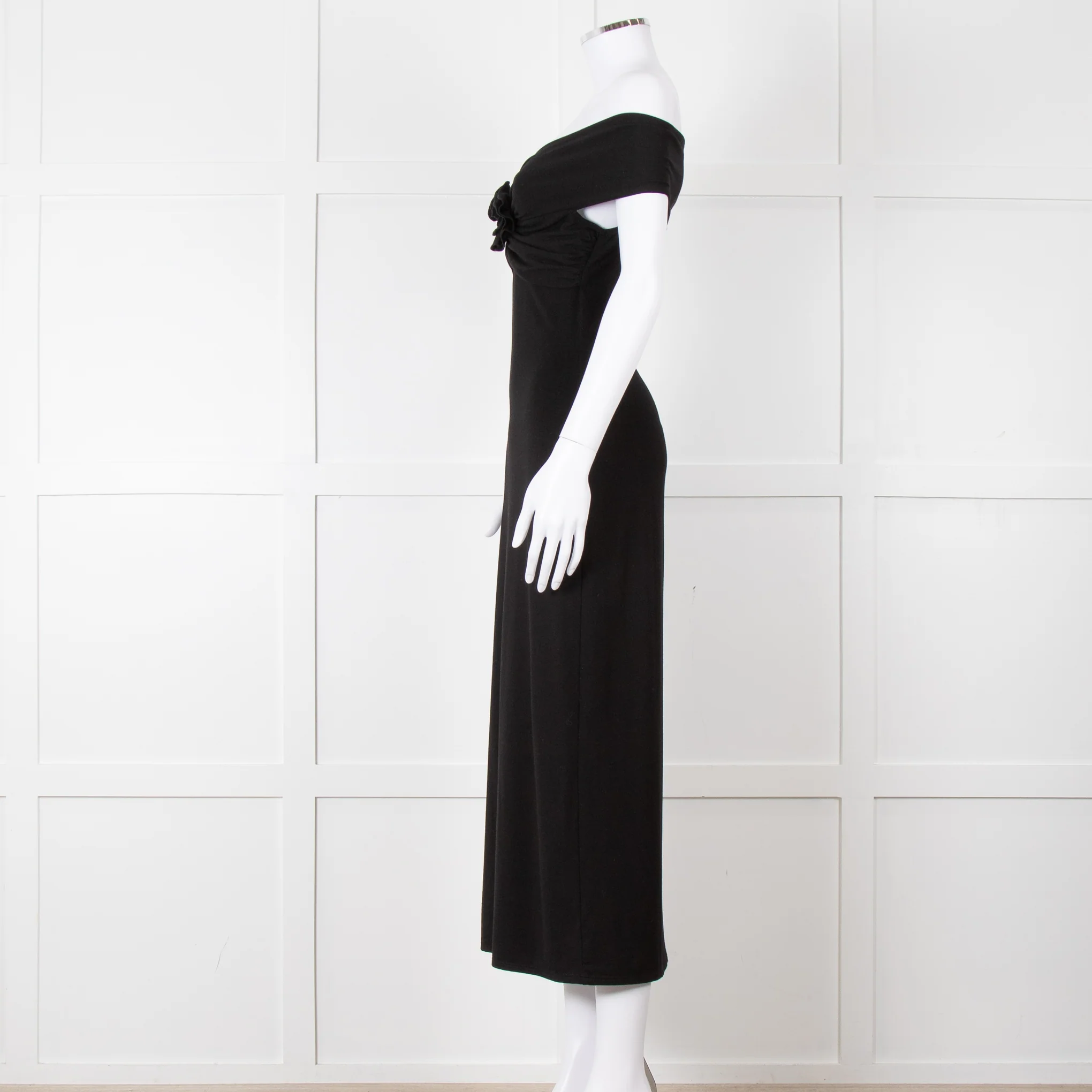 Reformation Black Sleeveless Dress With Front Flower Detail - Image 7