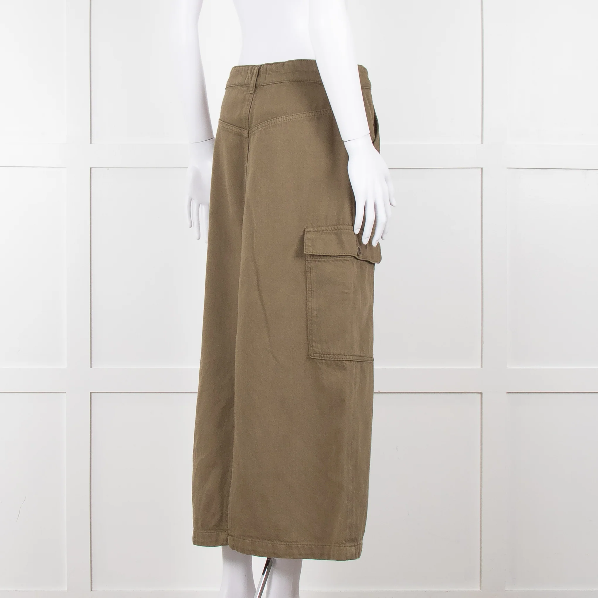 Reformation Khaki Utility Midi Skirt - Image 4