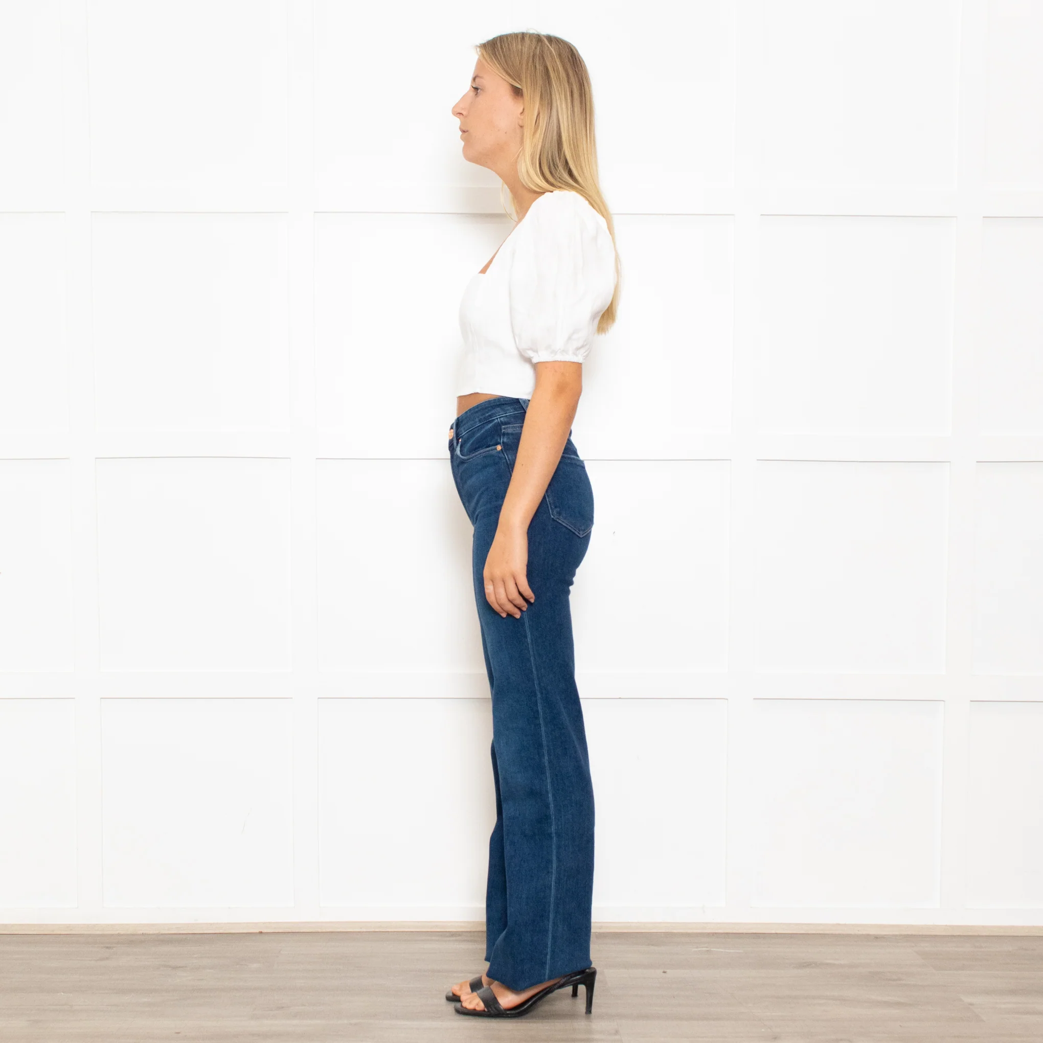Reformation White Linen Stretch Back Crop Blouse - Image 4