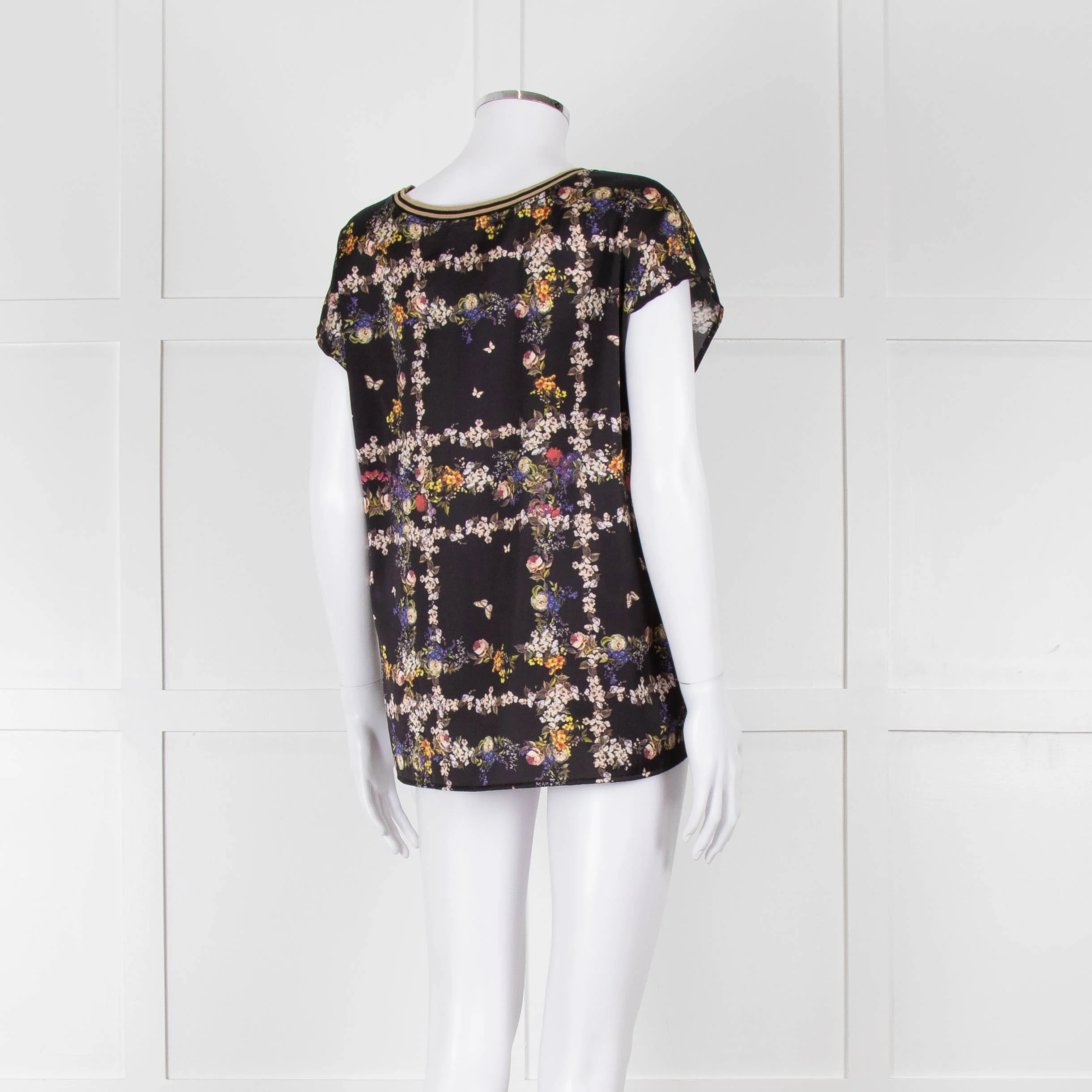 Riani Black & Multicolour Floral Short Sleeve Top - Image 4