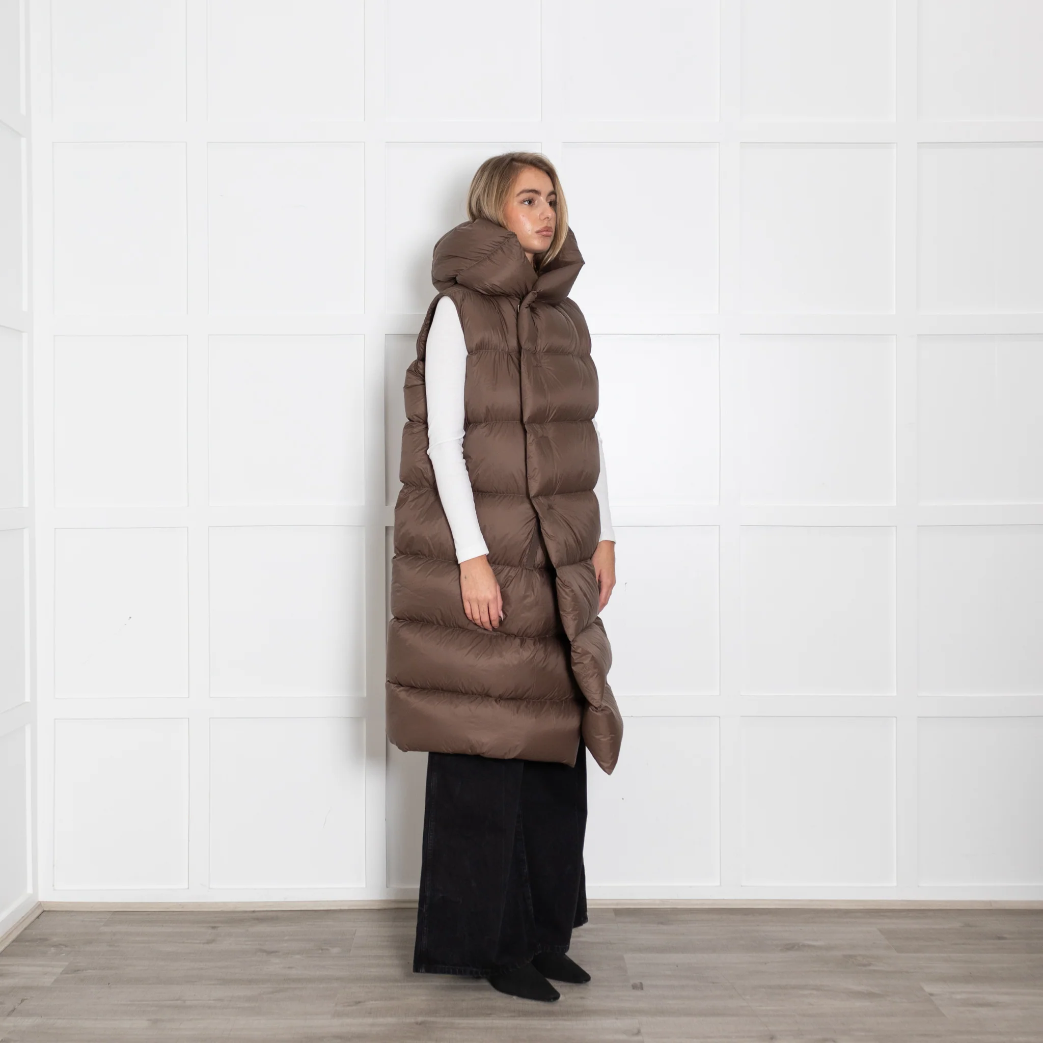 Rick Owens Brown Sleeveless Puffer Coat - Image 7