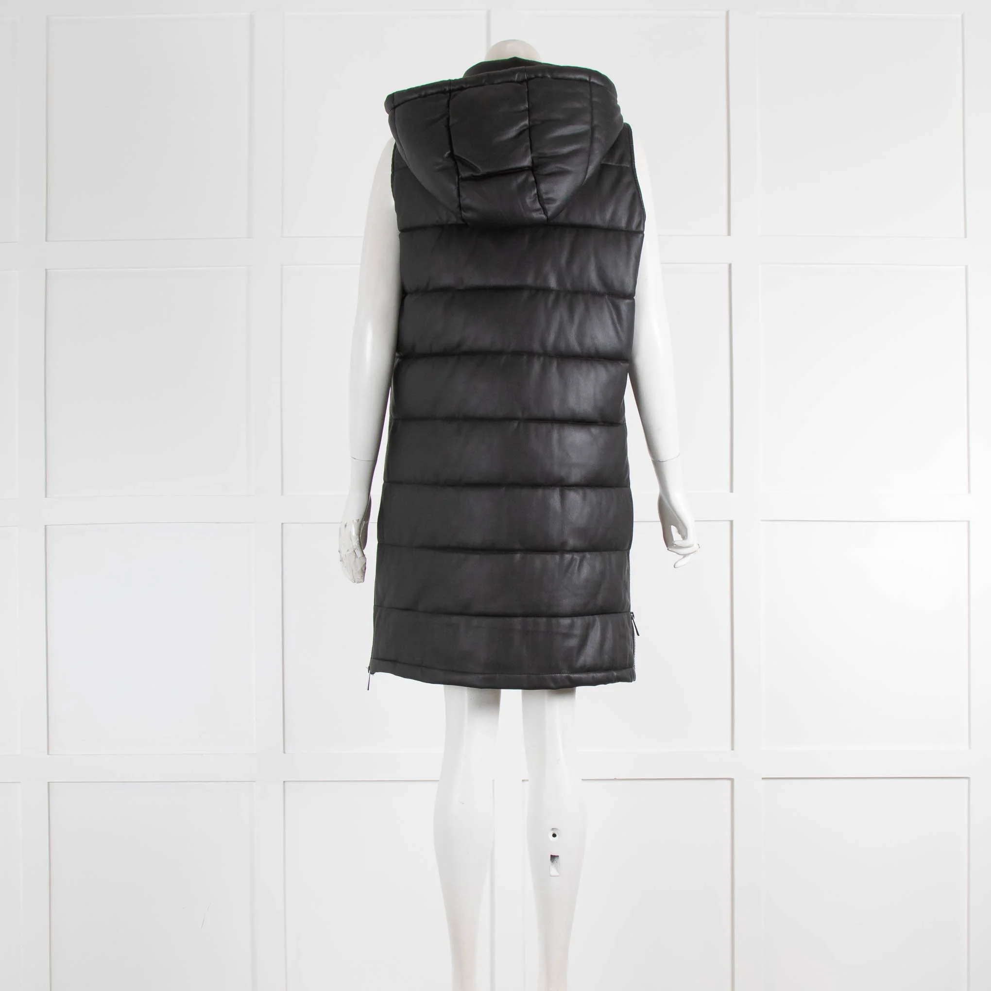 Rino & Pelle Black Faux Leather Gilet - Image 3