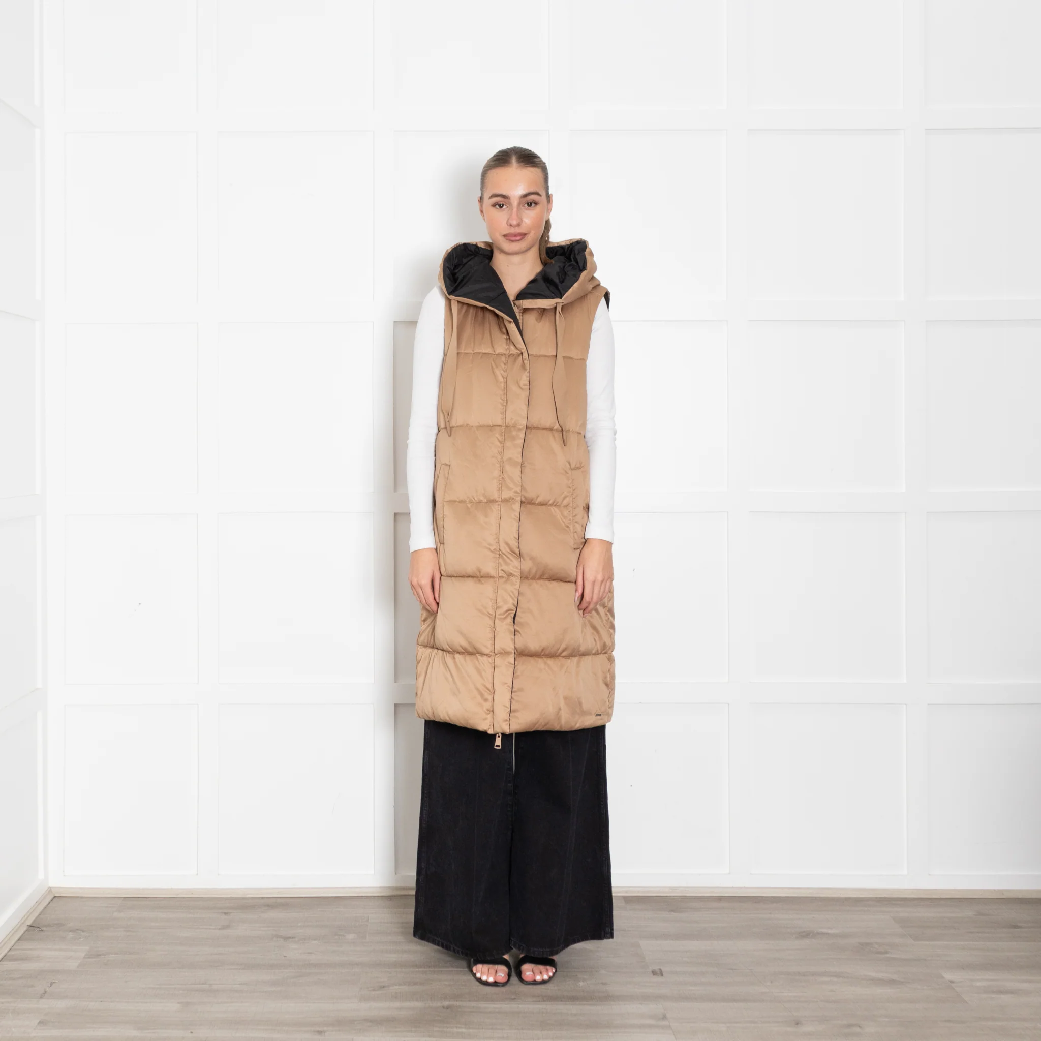 Rino & Pelle Long Brown Puffa Gilet With Hood