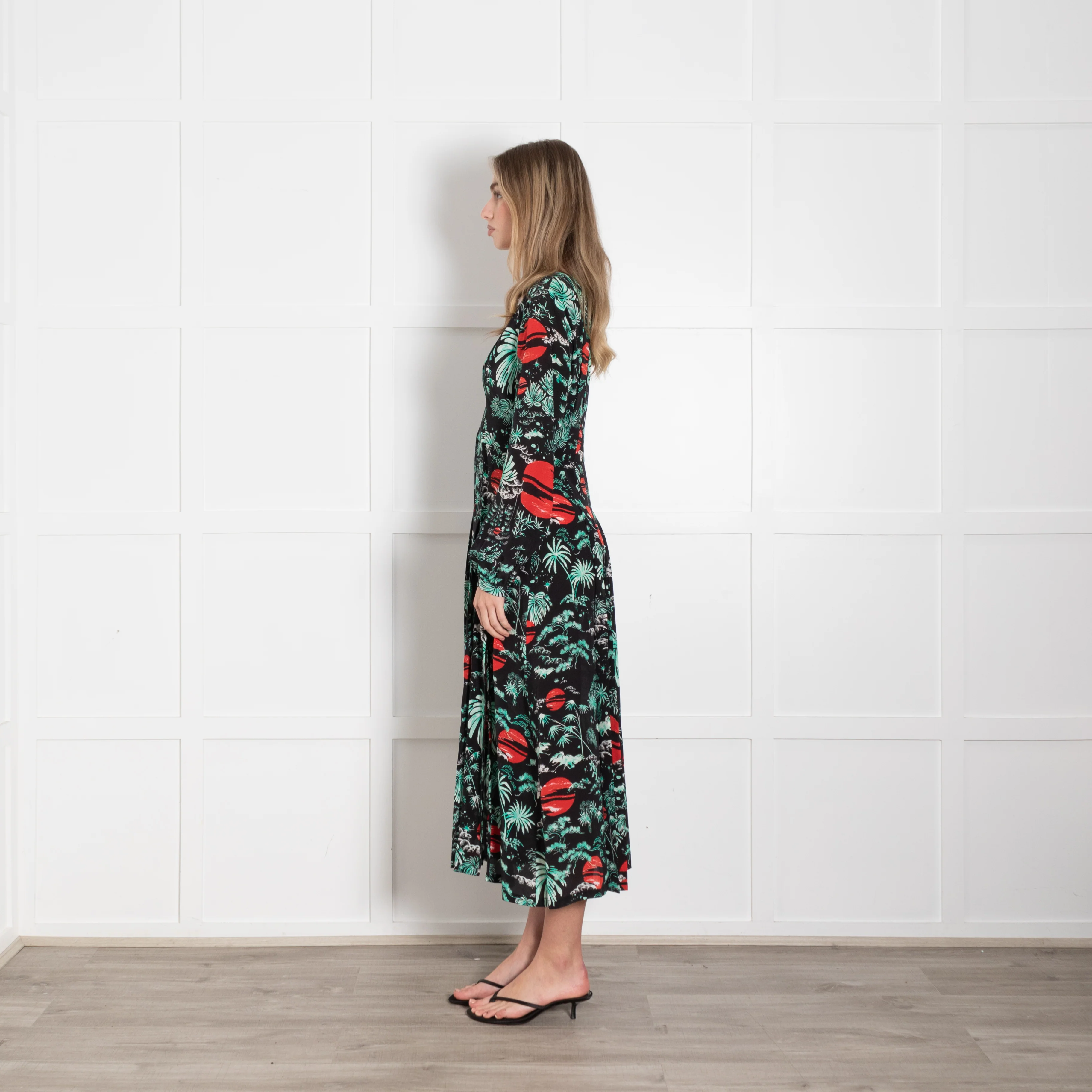 Rixo Black Turquoise Red Sky Print Pleated Dress - Image 4