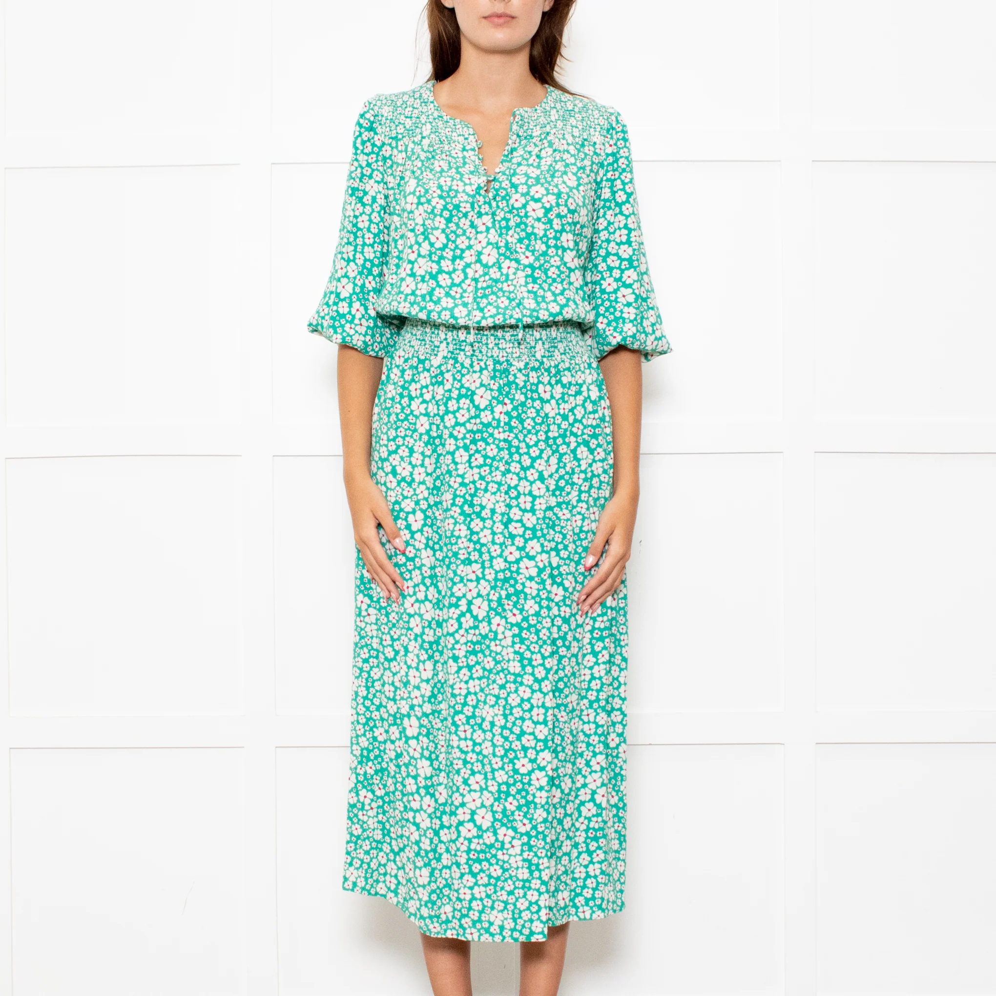Rixo Jade Green Cream Red Flower Smock Waist Maxi Dress - Image 2