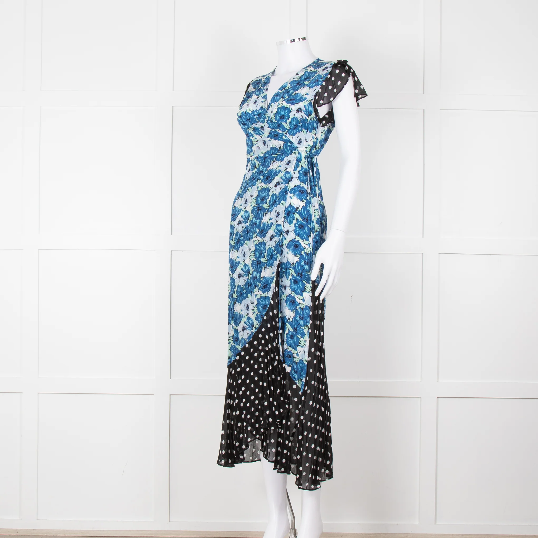 Rixo White Blue Floral Black White Polka Dot Print Short Sleeve Wrap Dress - Image 8