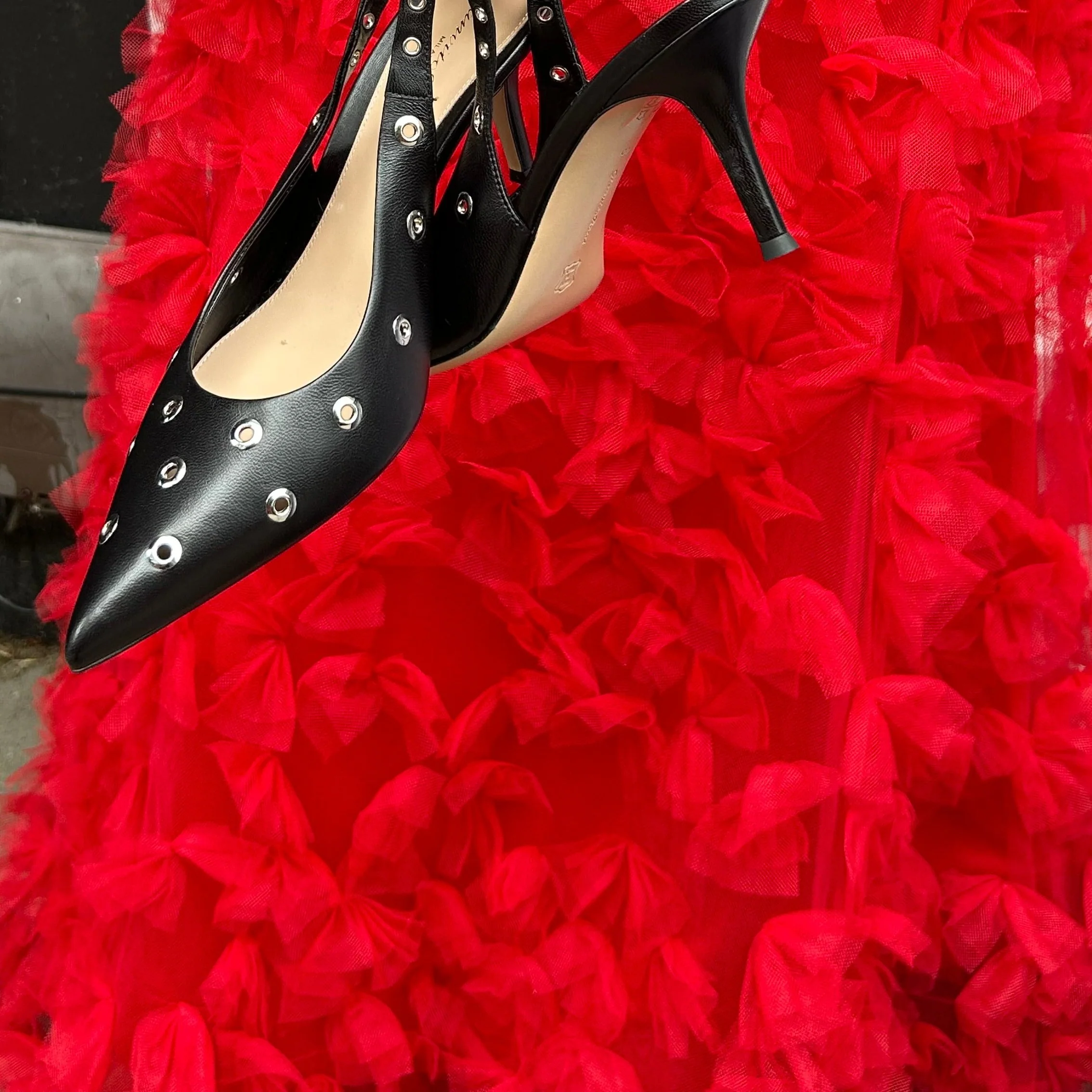 Rodarte Red Tulle Hand-Embroidered Bows Off Shoulder Gown - Image 14