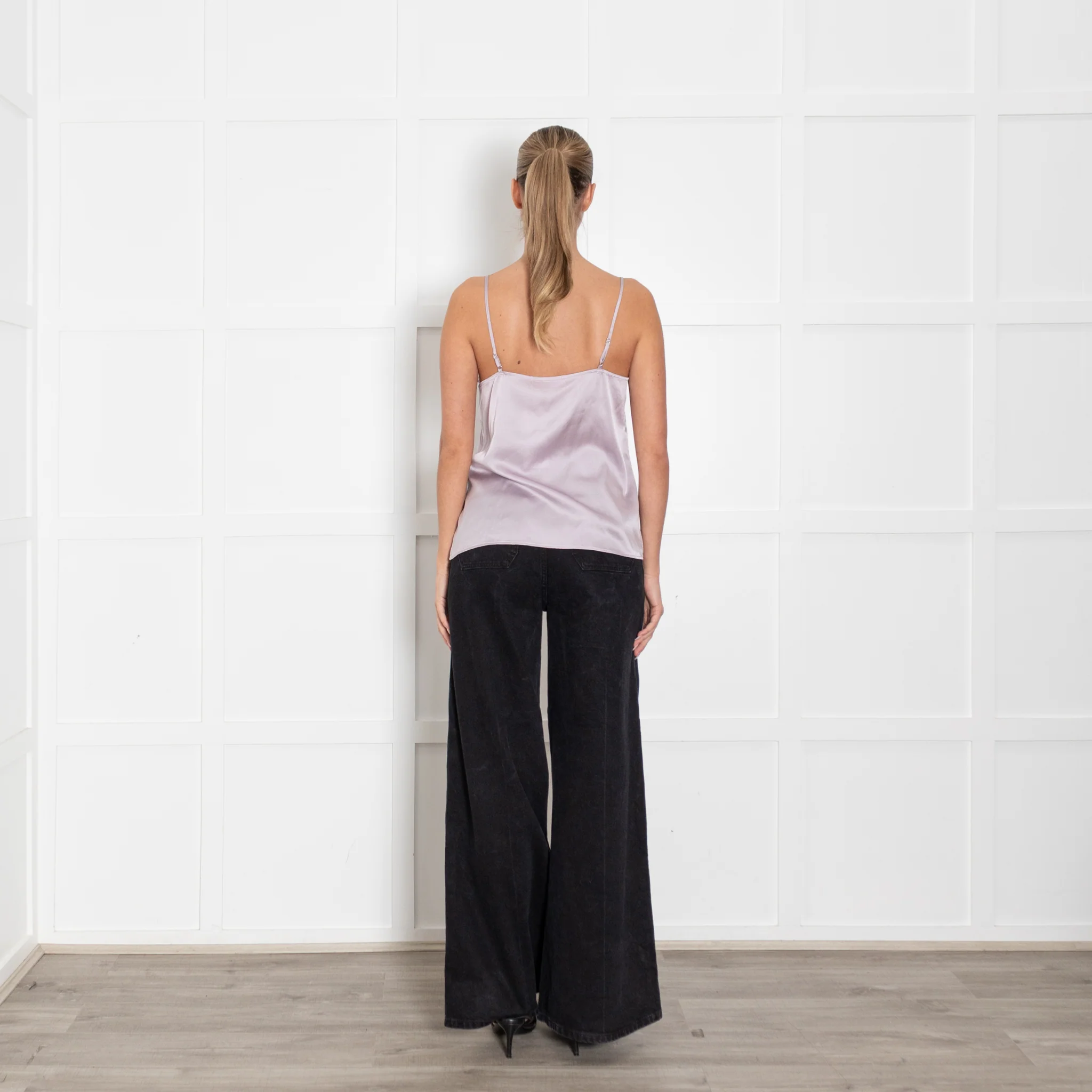Rosamunde Lilac Silk and Lace Camisole - Image 5