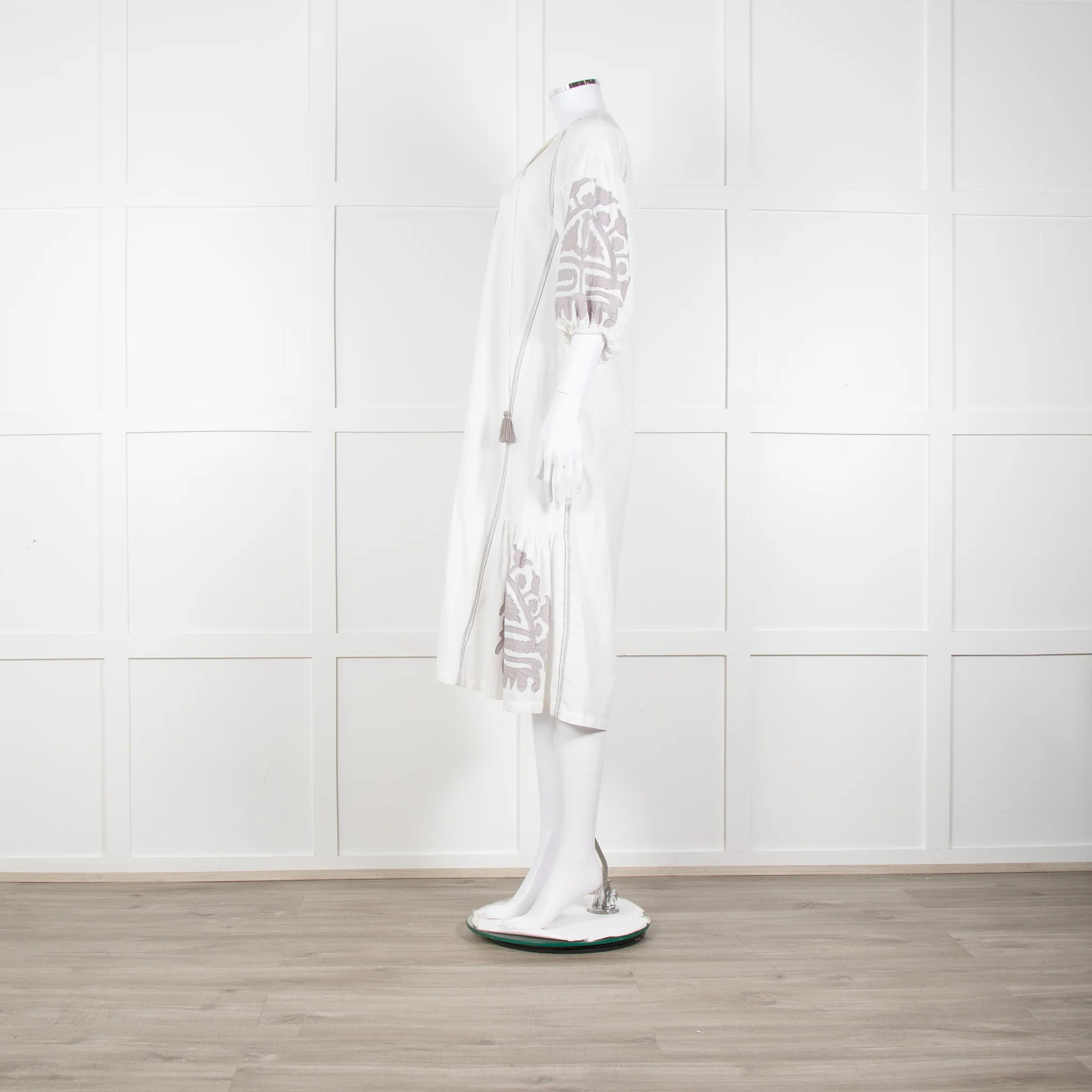 Rose And Rose White And Grey Kaftan Dress With Tassle Ties - Image 3