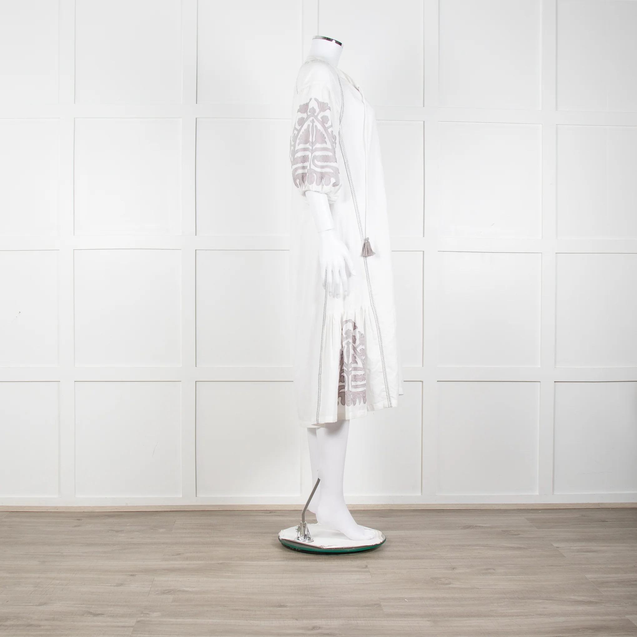 Rose And Rose White And Grey Kaftan Dress With Tassle Ties - Image 7