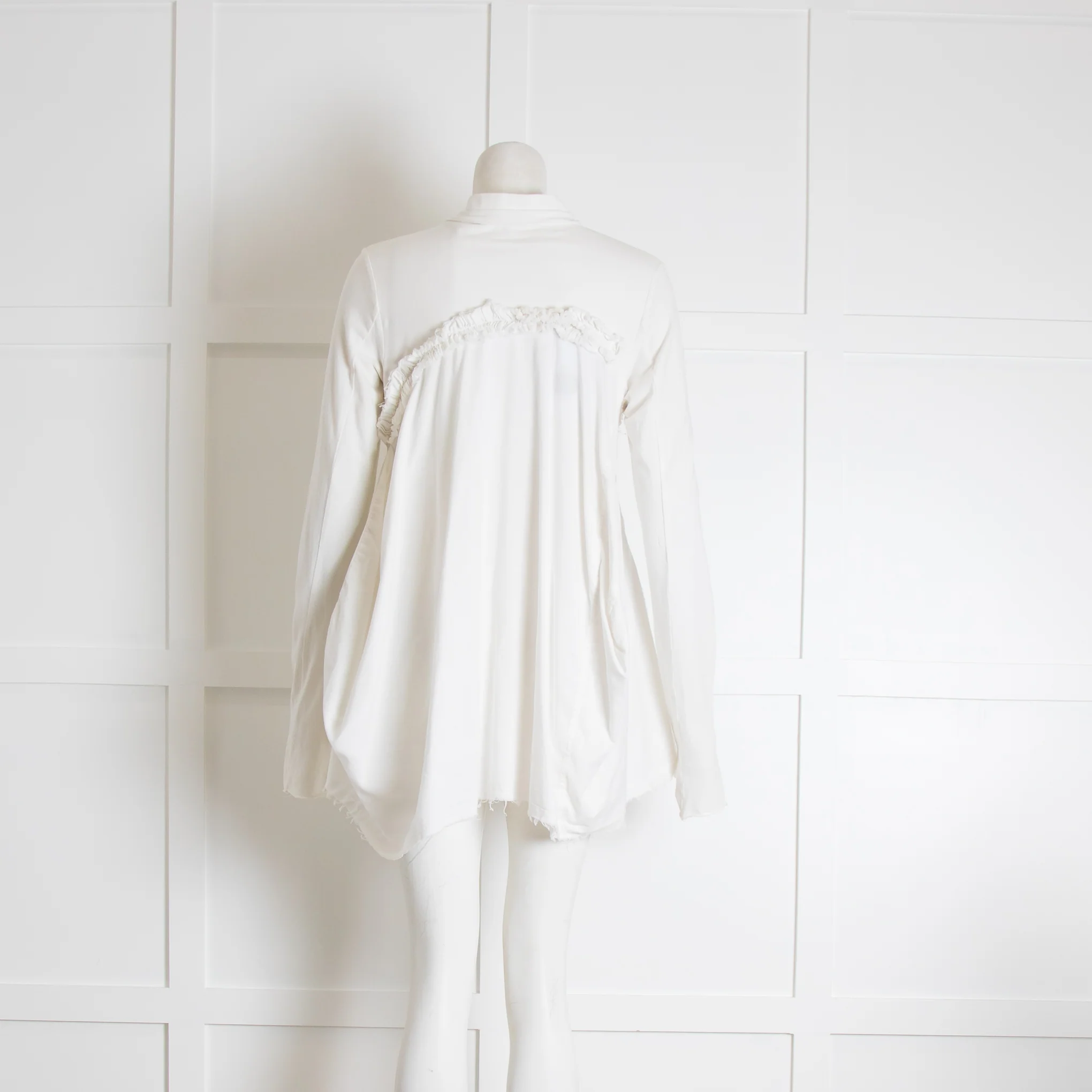 Rundholz Black Label White Cotton Fitted Frill Detail Jacket - Image 3