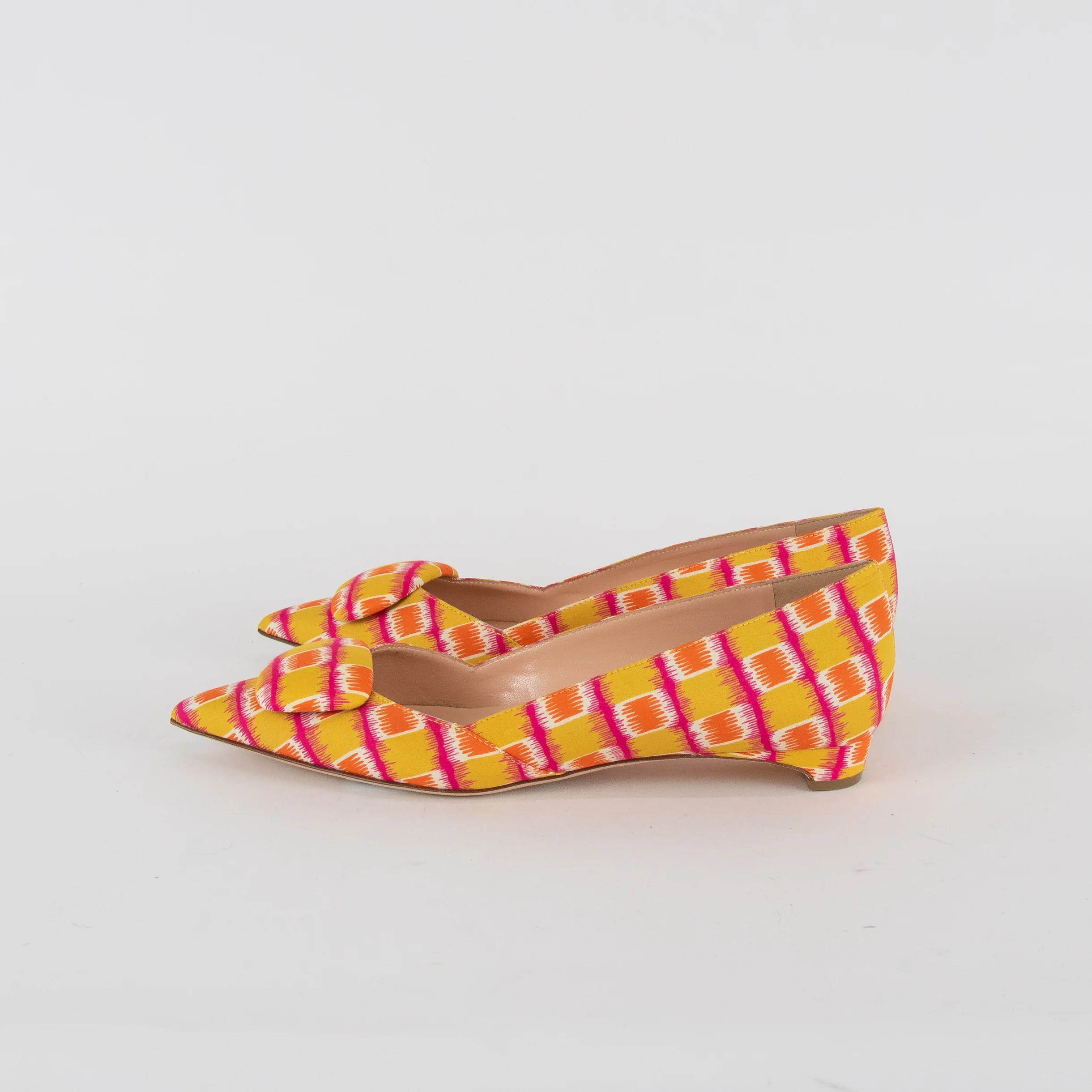 Rupert Sanderson Yellow Orange Pink Print Pointy Pumps - Image 4