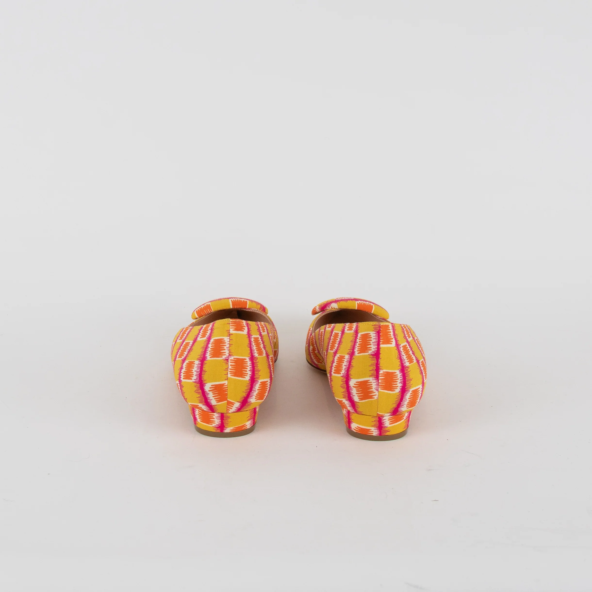 Rupert Sanderson Yellow Orange Pink Print Pointy Pumps - Image 5