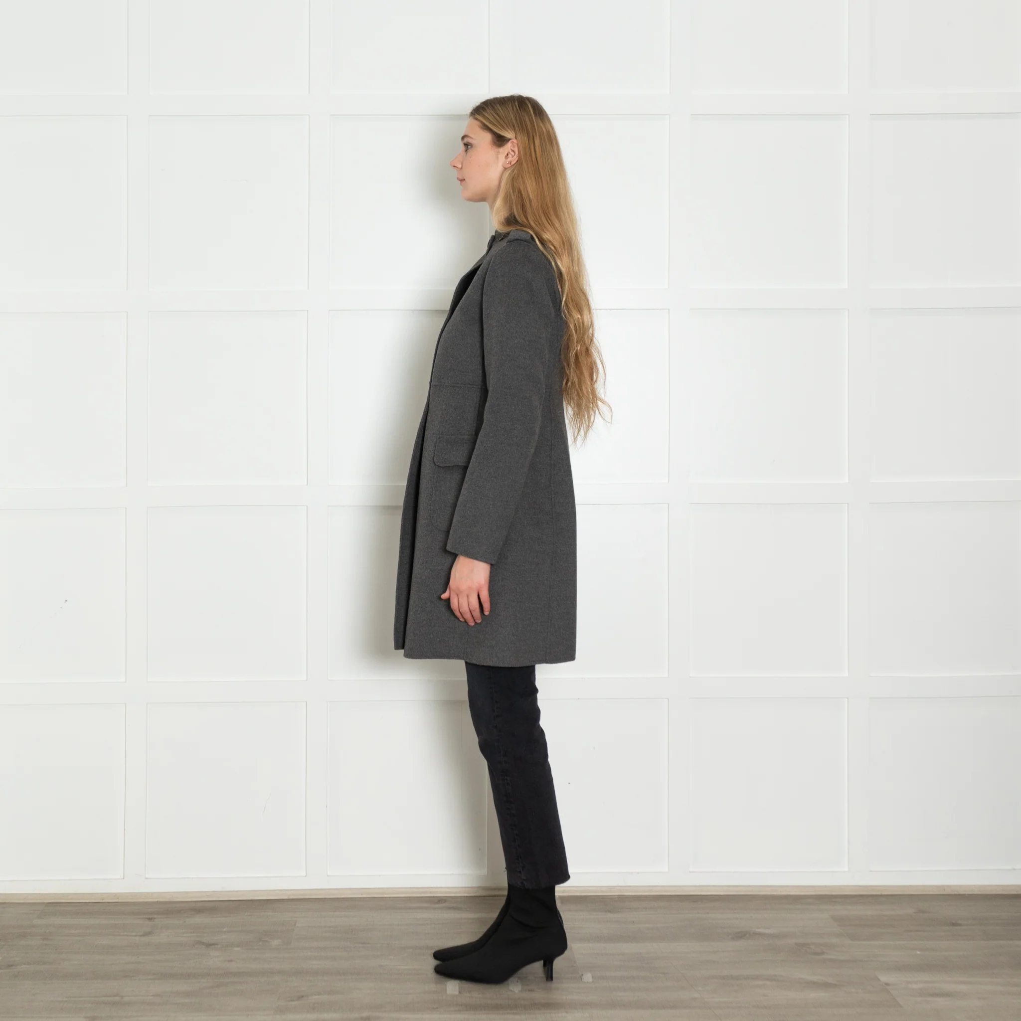 S Max Mara Grey Double Breasted Angora Blend Coat - Image 4