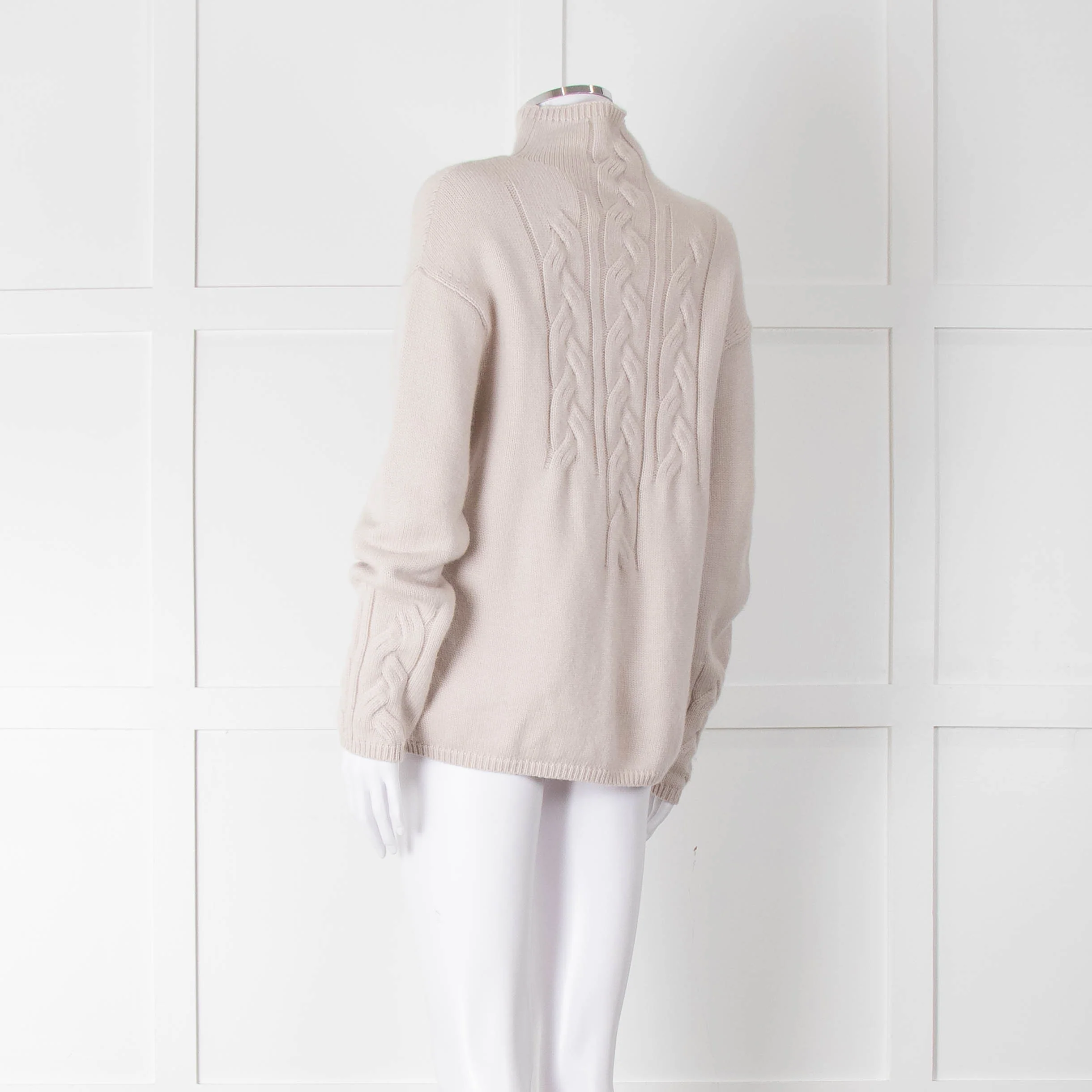 S Max Mara Light Grey Cable Cashmere Blend Sweater - Image 6