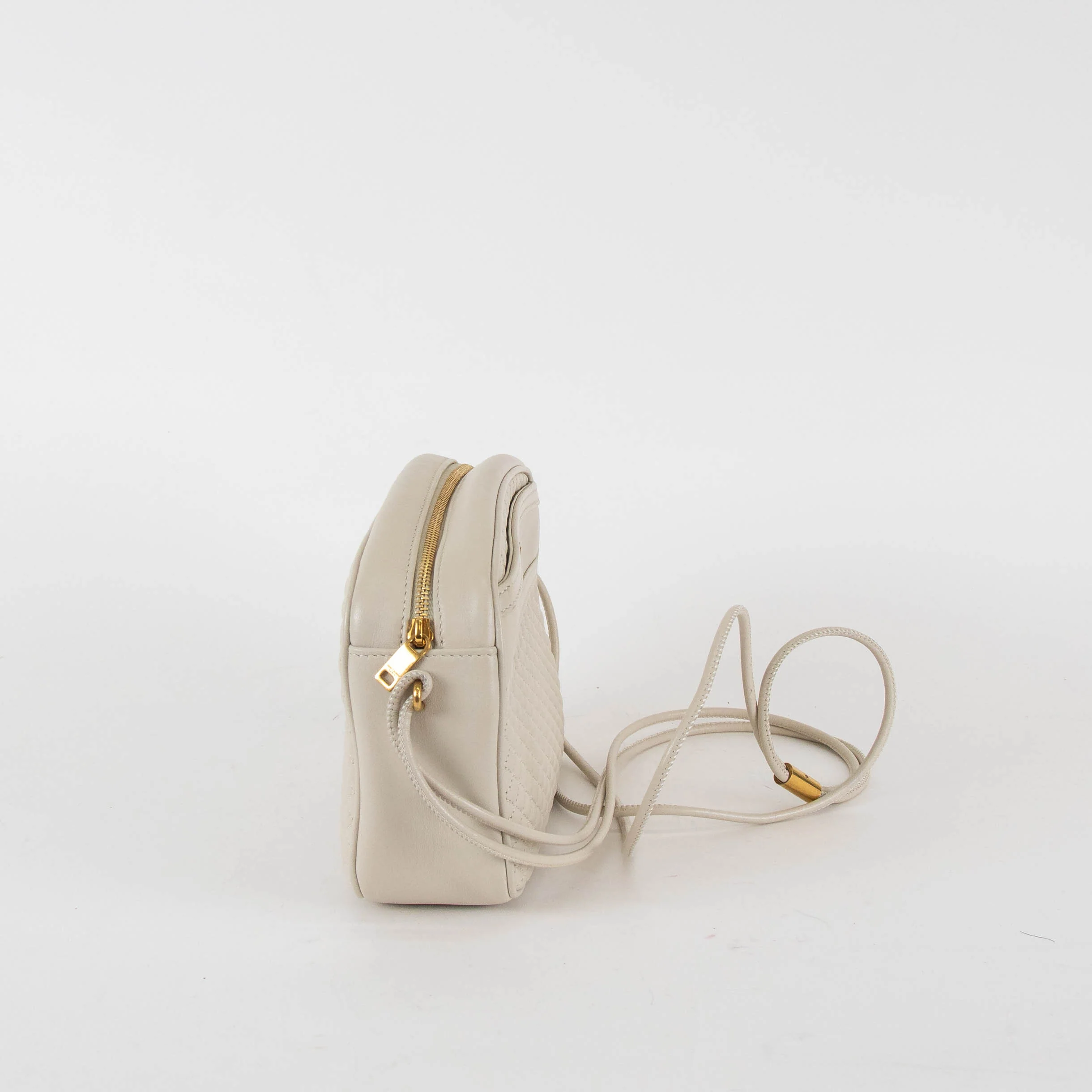 Saint Laurent Off White Quilted Victoire Crossbody Bag - Image 4